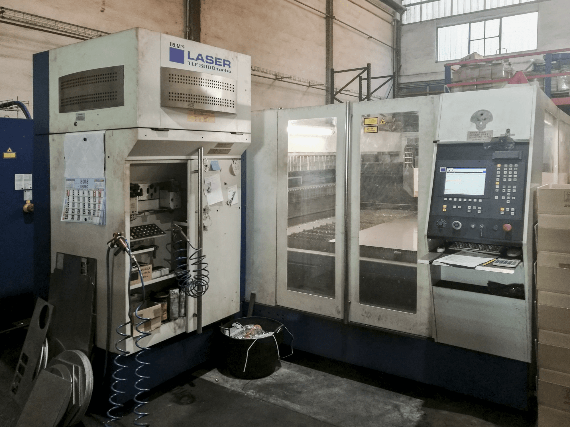 Frontansicht der Trumpf Trumatic L3050 Maschine