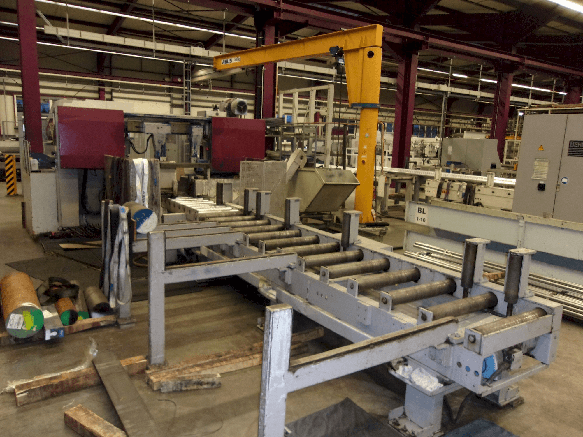 Frontansicht der KASTO HBA420 AU Maschine