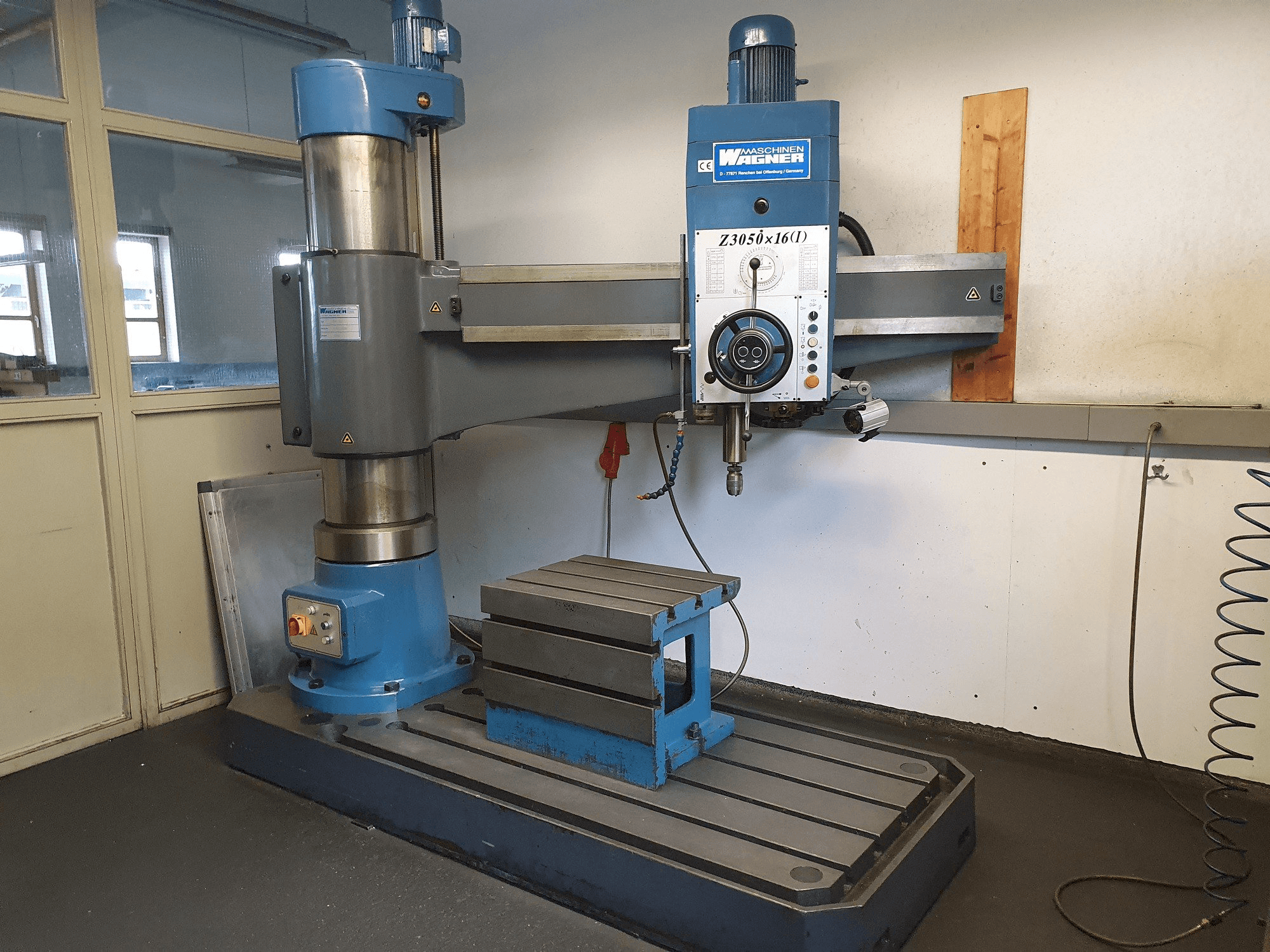 Frontansicht der WAGNER PRC50 Maschine