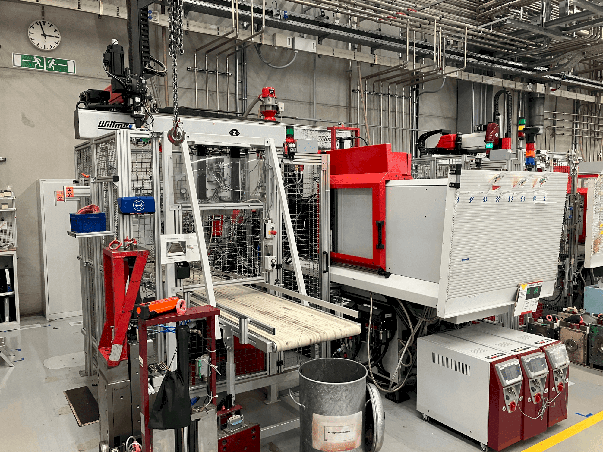 Frontansicht der Arburg Allrounder 420 S 800-350 Maschine