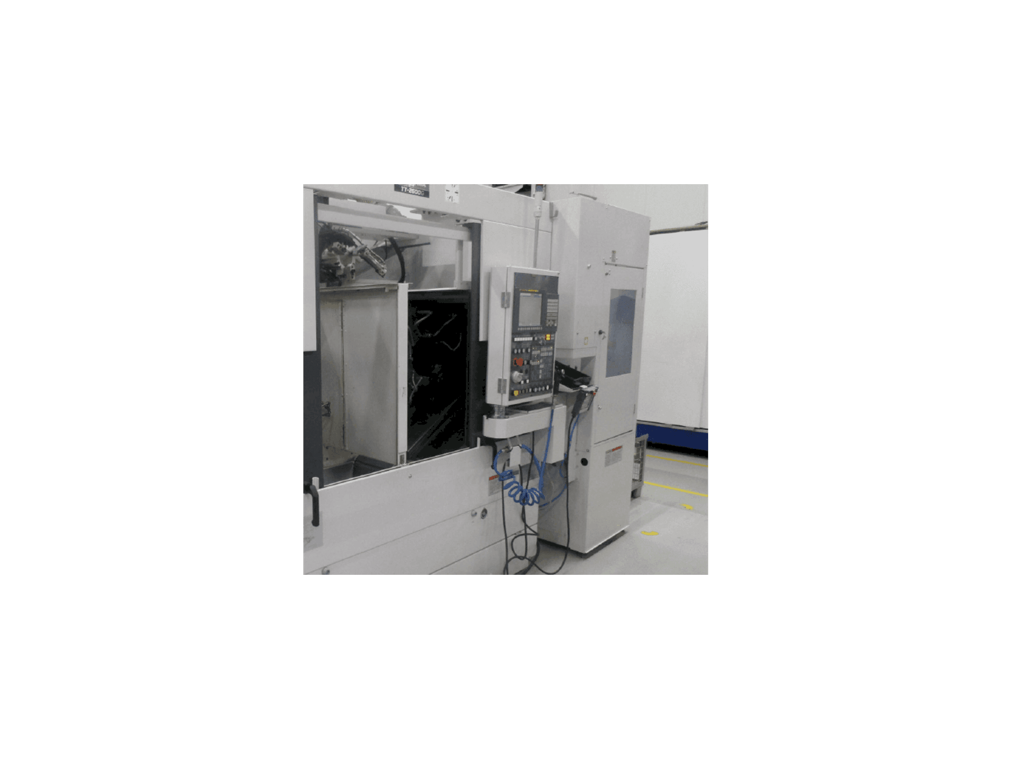 Frontansicht der Takisawa TT-2600G Maschine