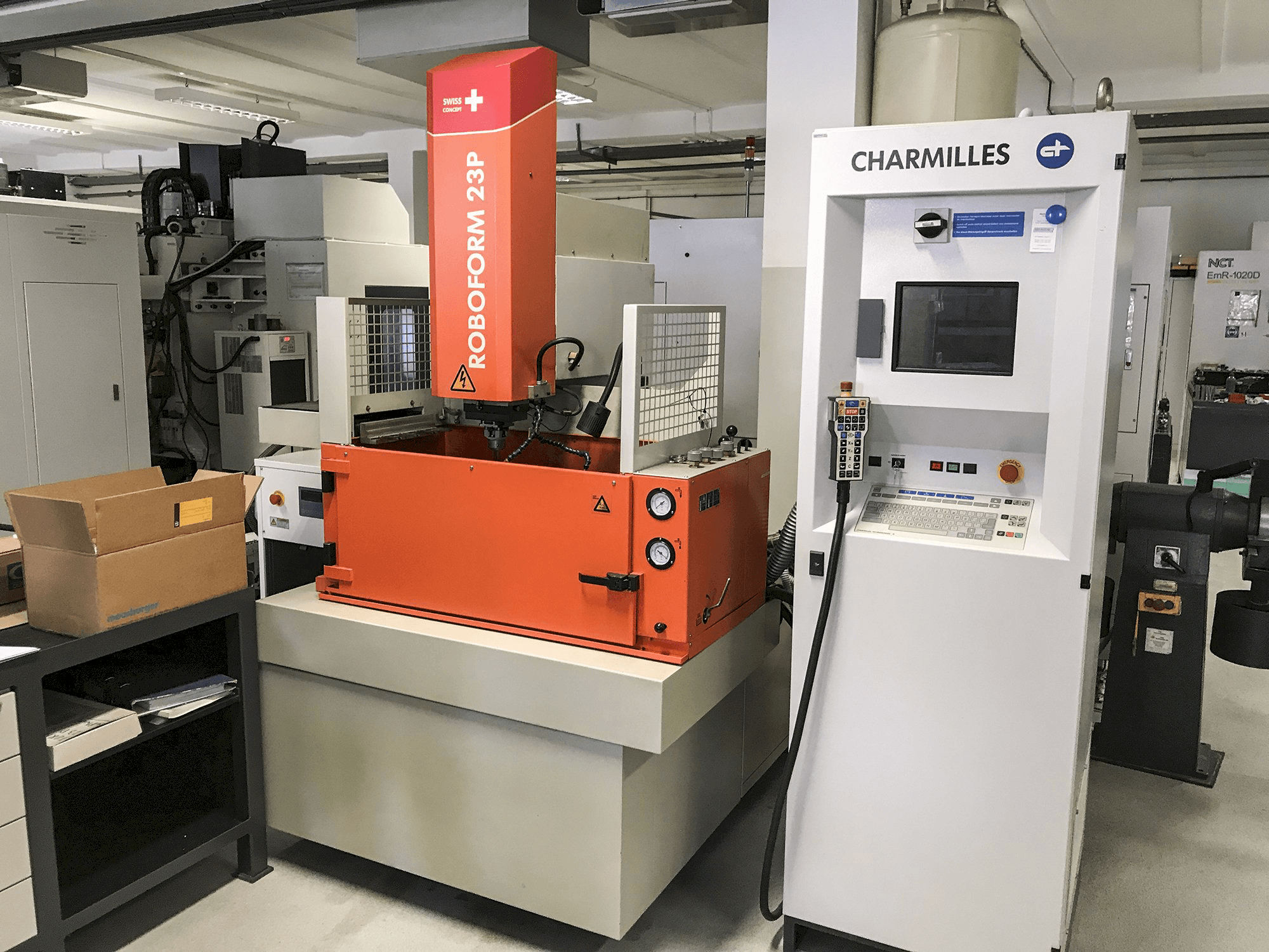 Frontansicht der CHARMILLES ROBOFORM 23P Maschine