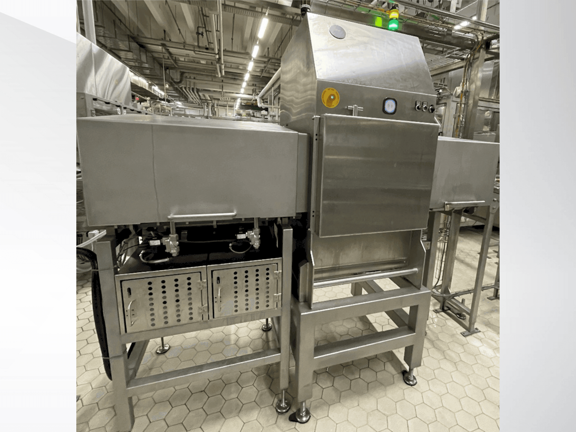 Frontansicht der WIPOTEC SC 30 Maschine