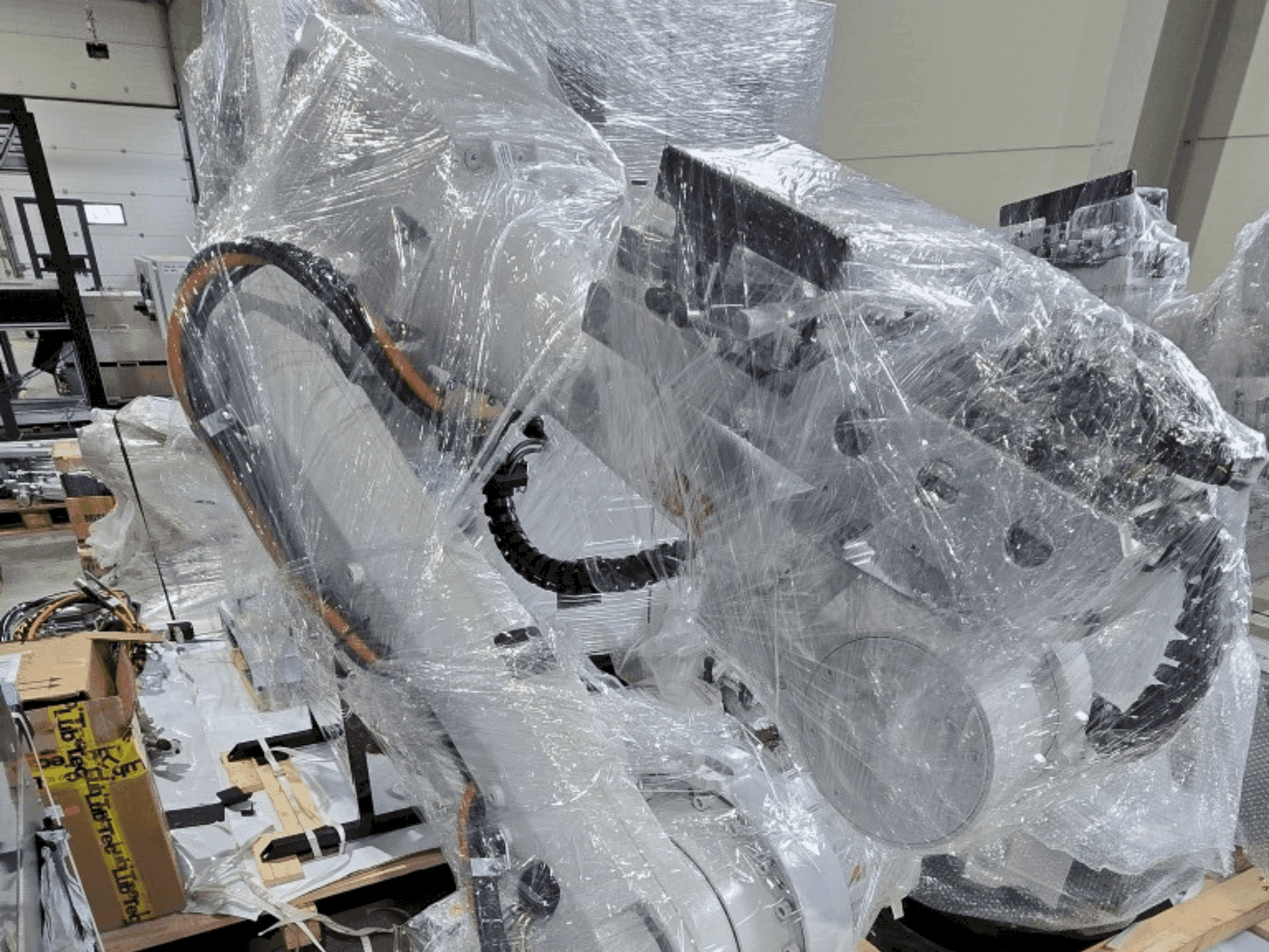 Frontansicht der ABB IRB 4600-45/2.05 Maschine