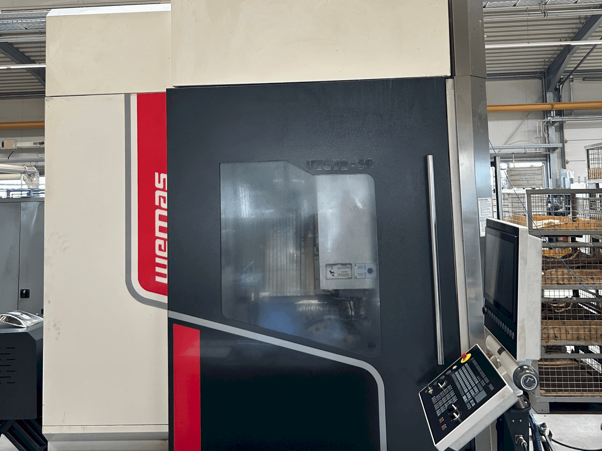 Frontansicht der WEMAS VZG 72-5A Maschine