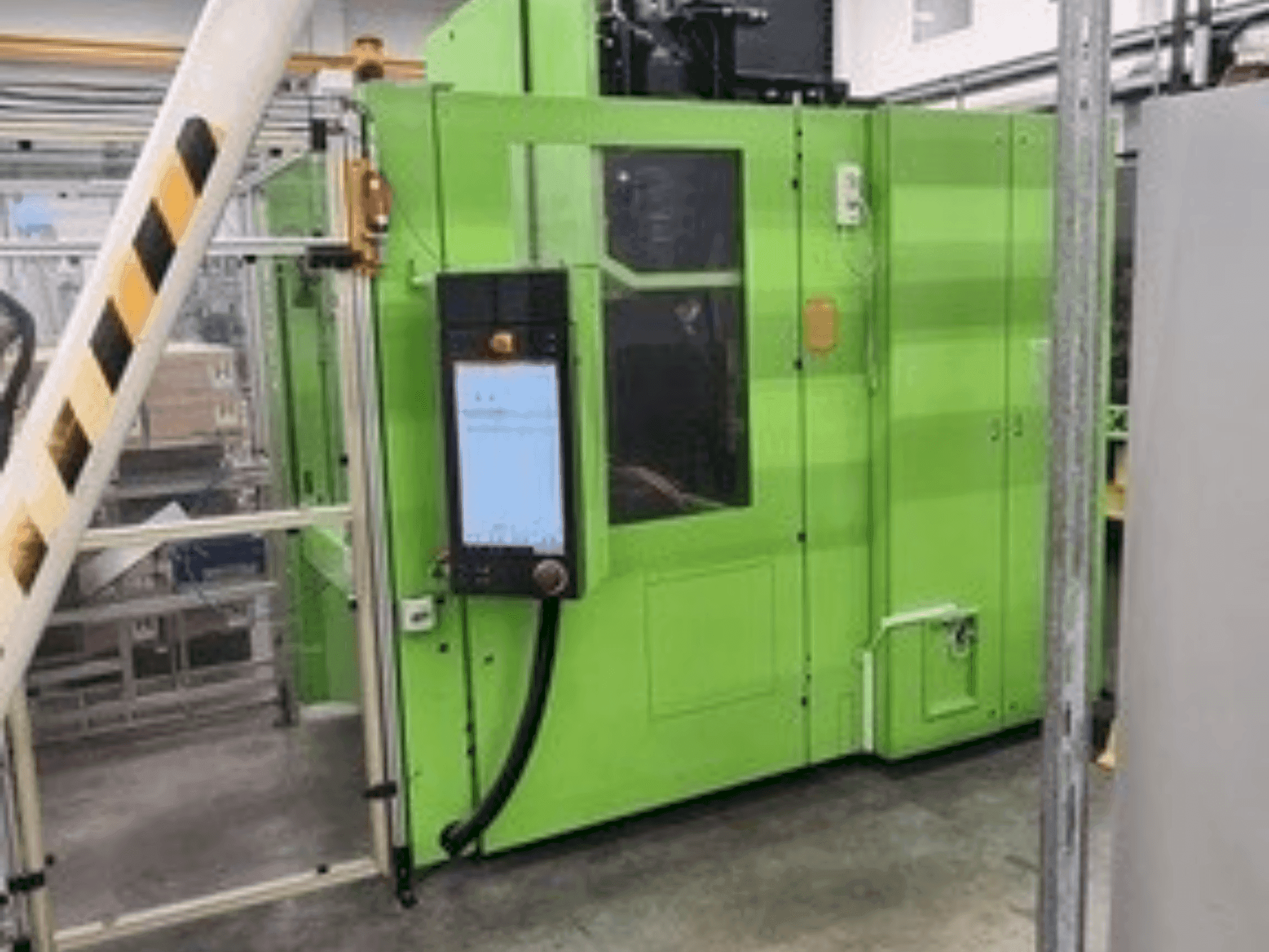 Frontansicht der Engel Insert Rotary 200V/100 Maschine