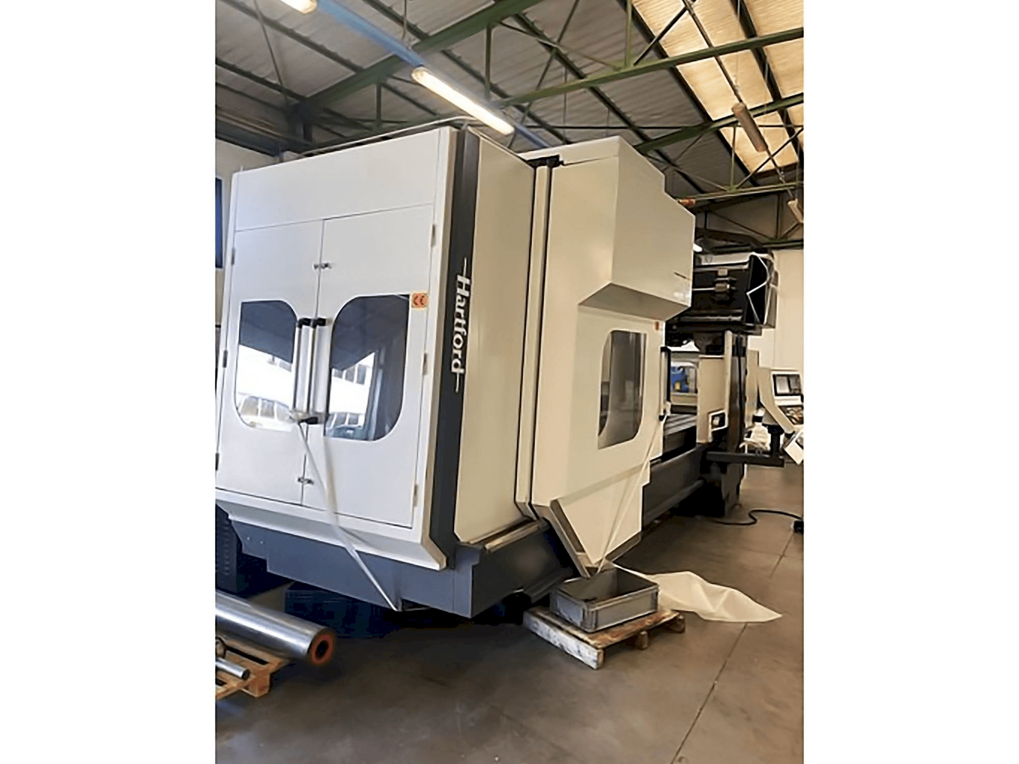 Frontansicht der HARTFORD HEP - 3150 Maschine