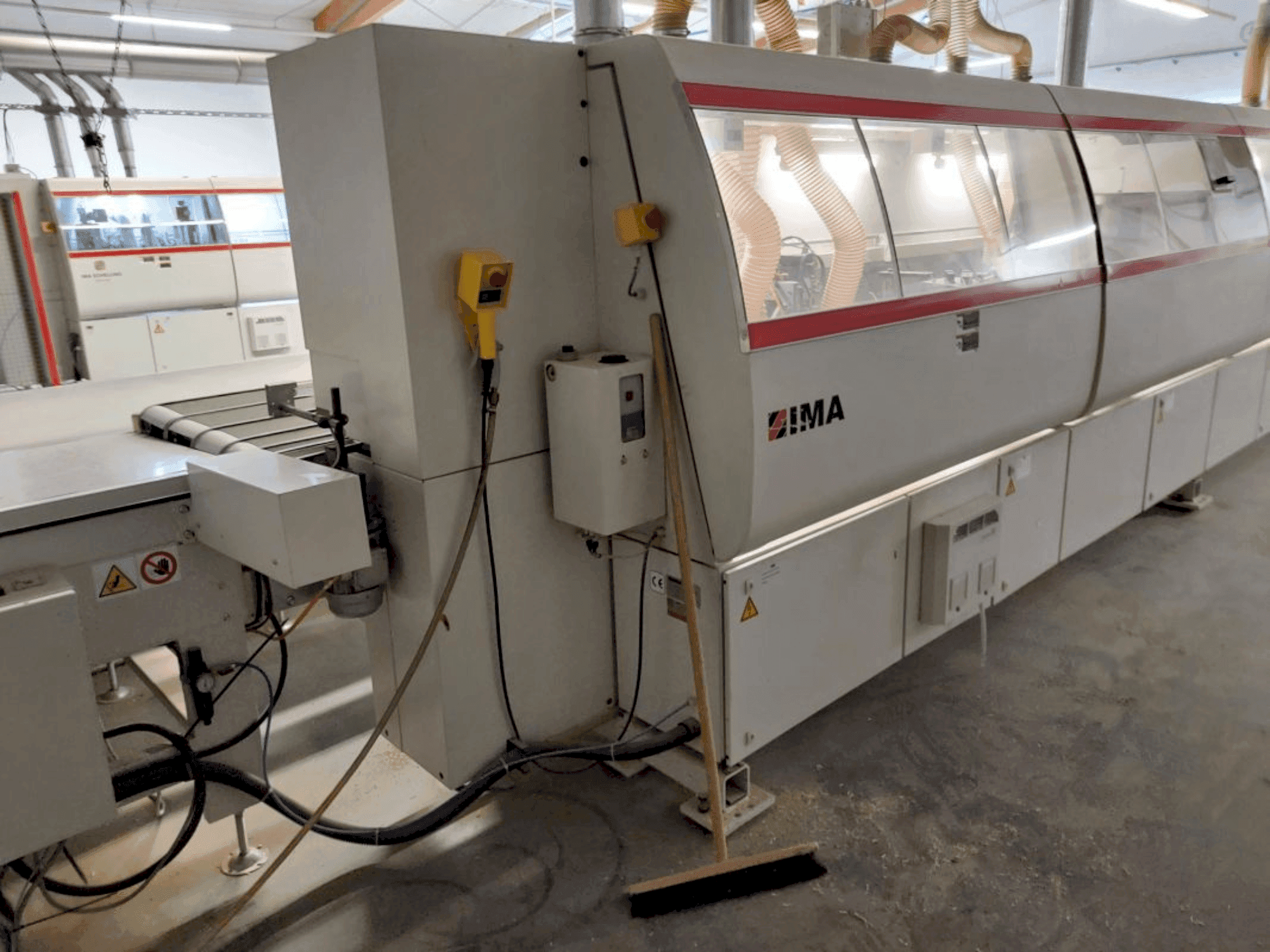 Frontansicht der IMA I / G80 / 650 / L20 Maschine