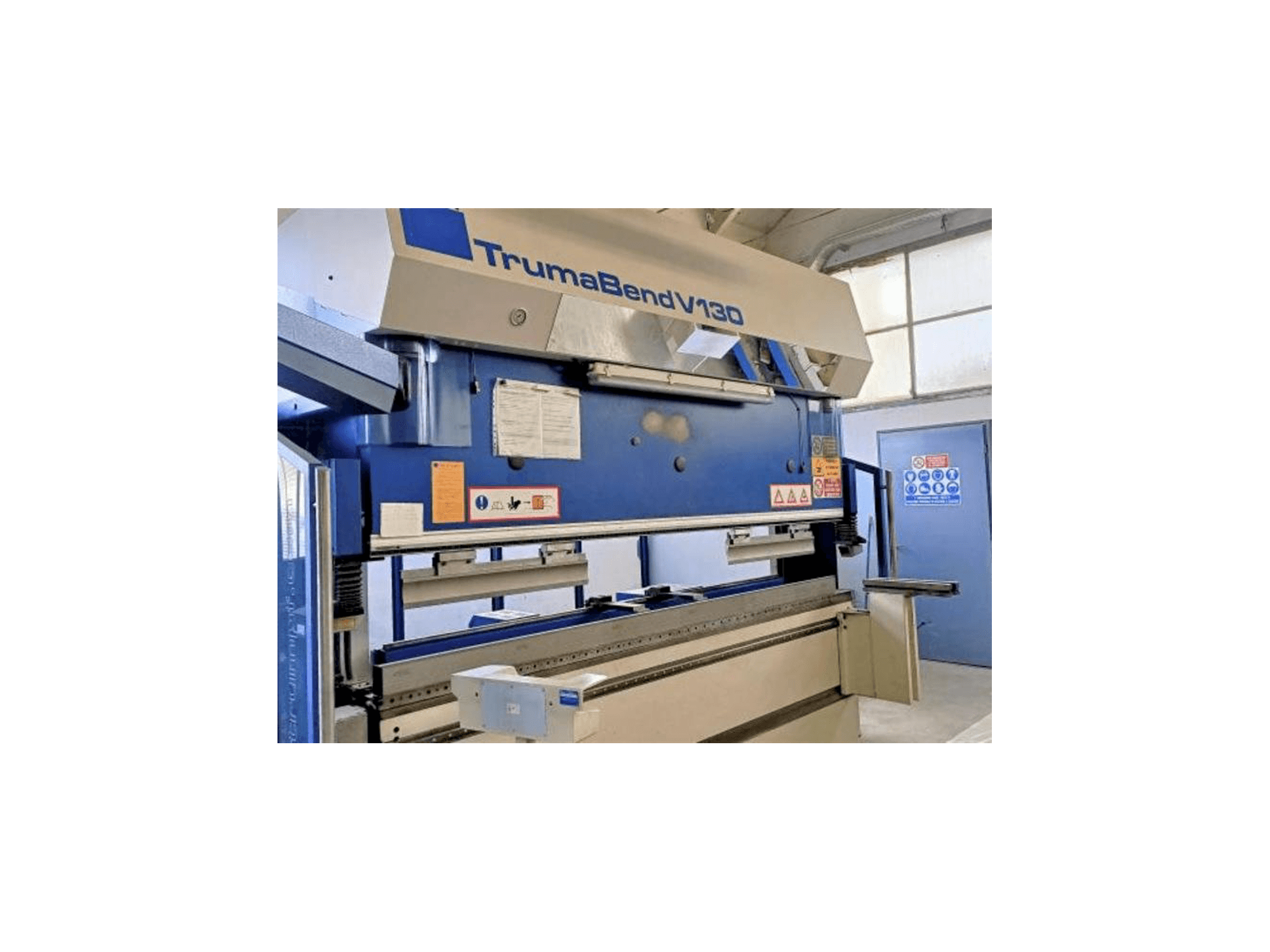Frontansicht der Trumpf Trumabend V130 Maschine