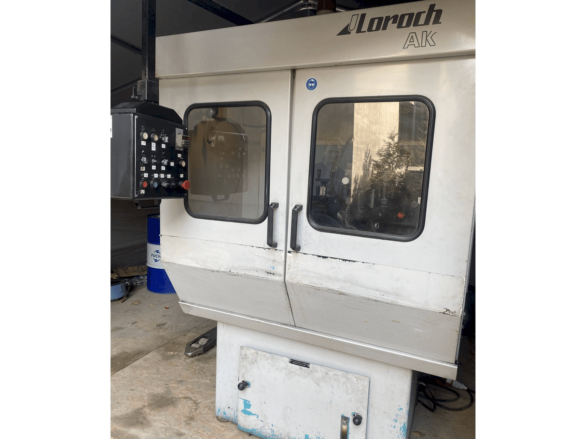 Frontansicht der Loroch AK Maschine