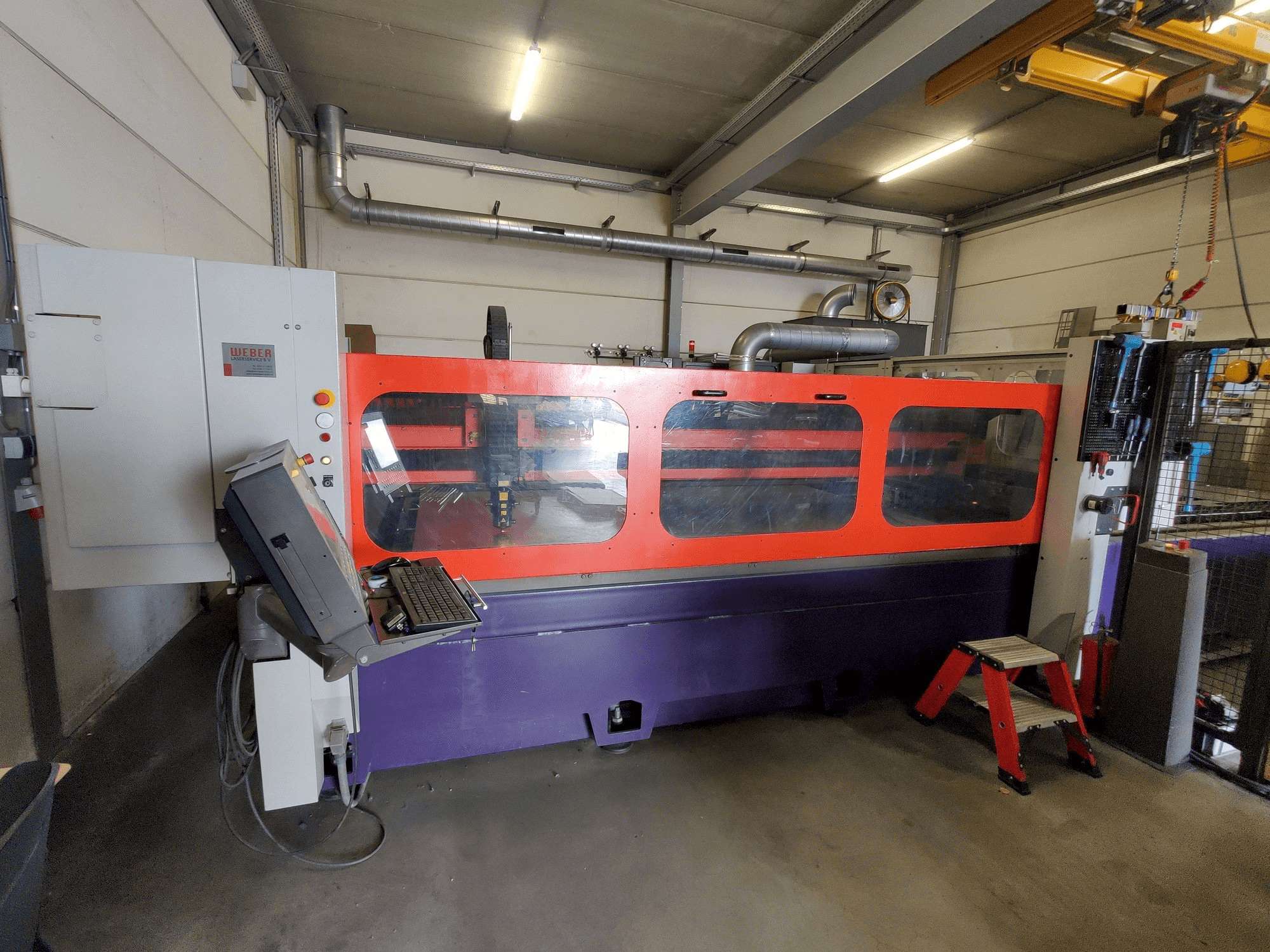 Frontansicht der Bystronic Bystar 3015 Maschine