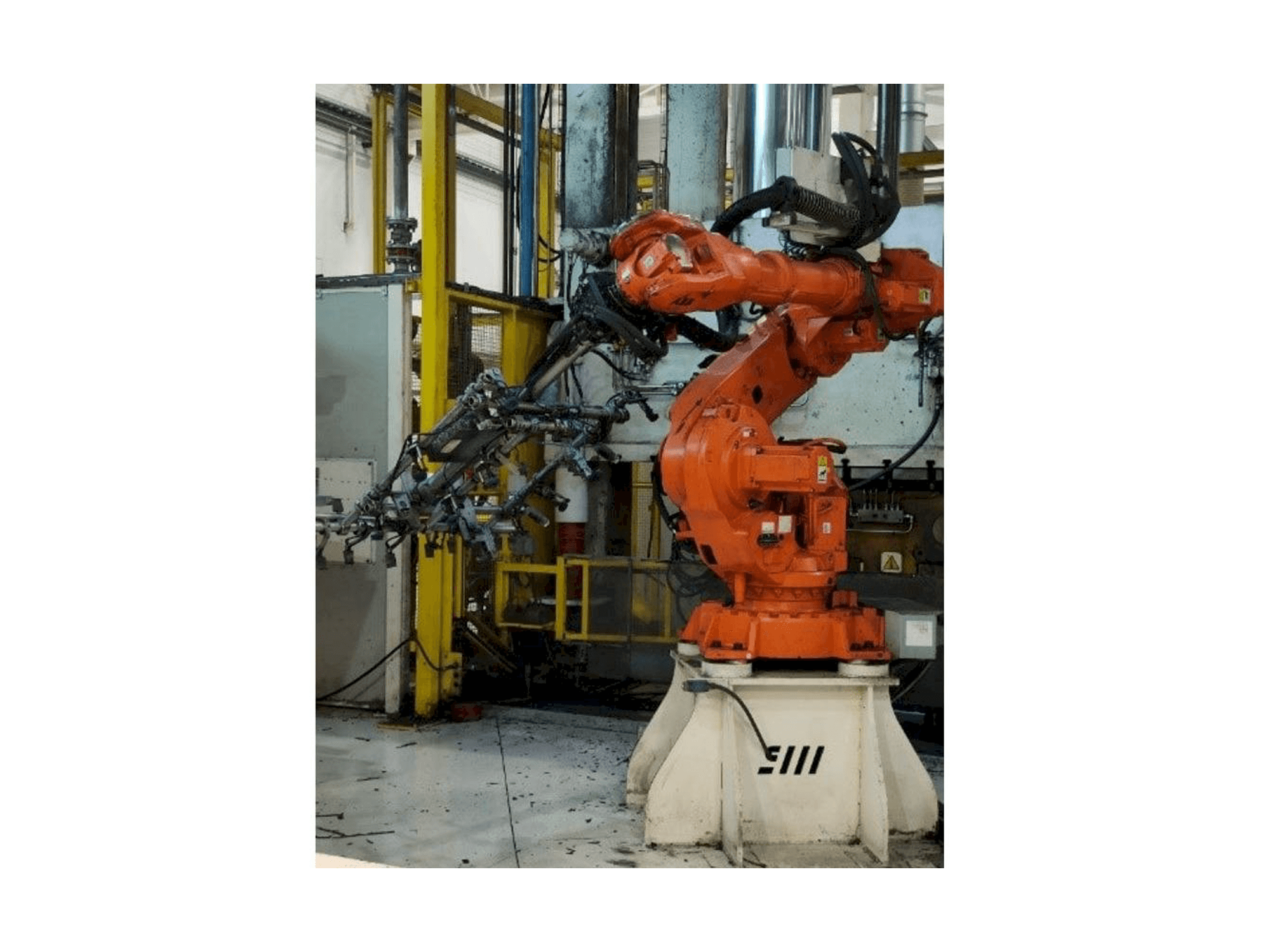 Frontansicht der ABB IRB 6640-185/2.8 Maschine