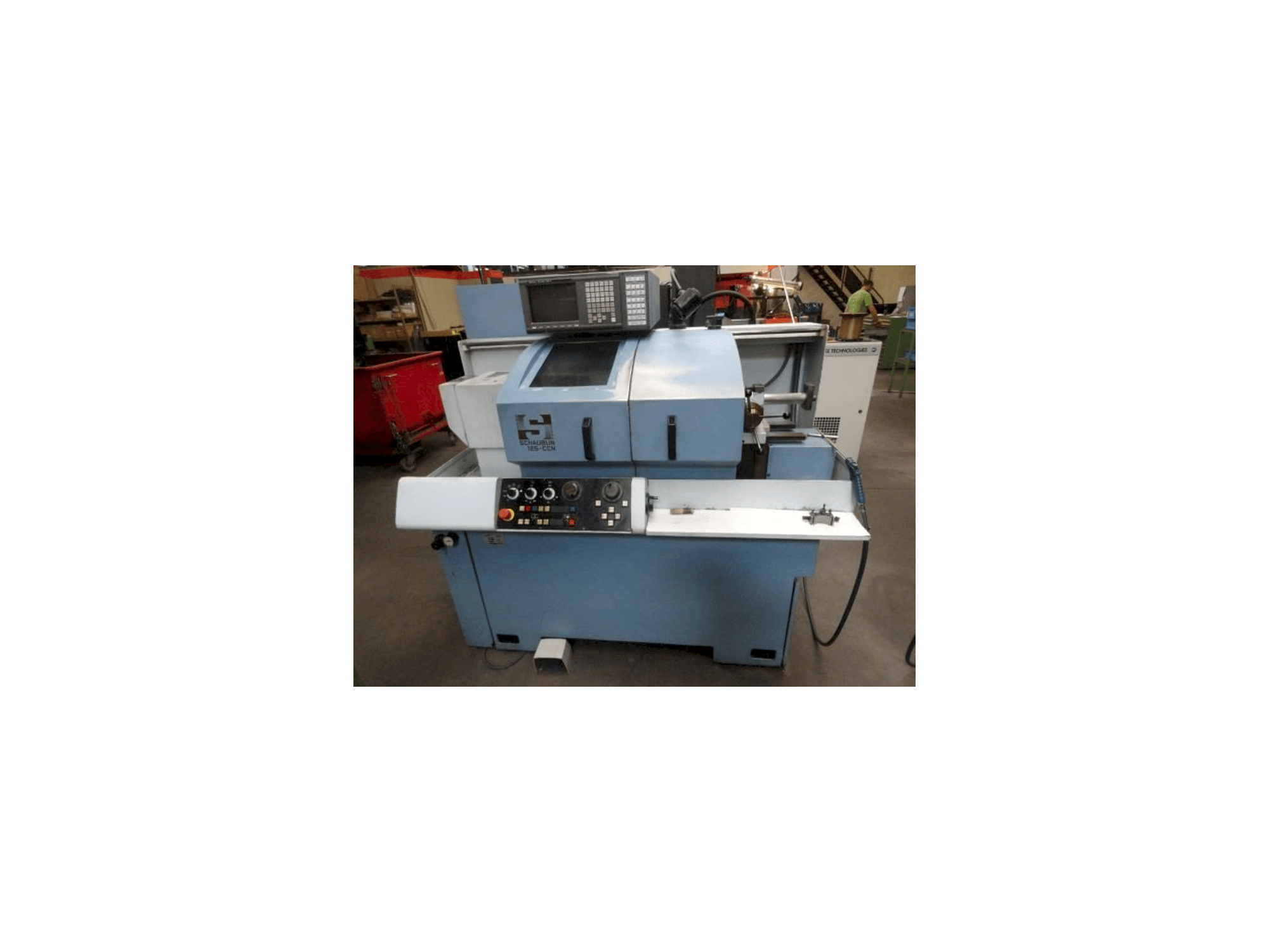 Frontansicht der SCHAUBLIN 125-CCN Maschine