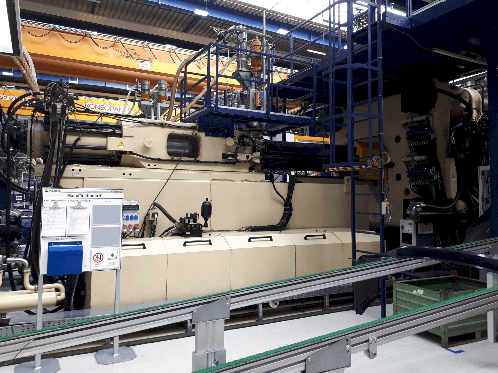 Frontansicht der Husky SGM 3650 Maschine