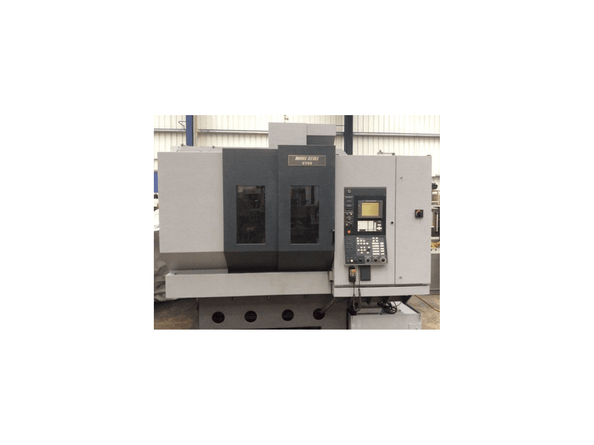 Frontansicht der MORI SEIKI VS 60 Maschine