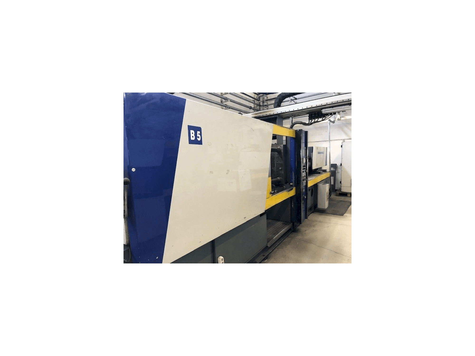 Frontansicht der Battenfeld BC-T 1800 /1000 Maschine