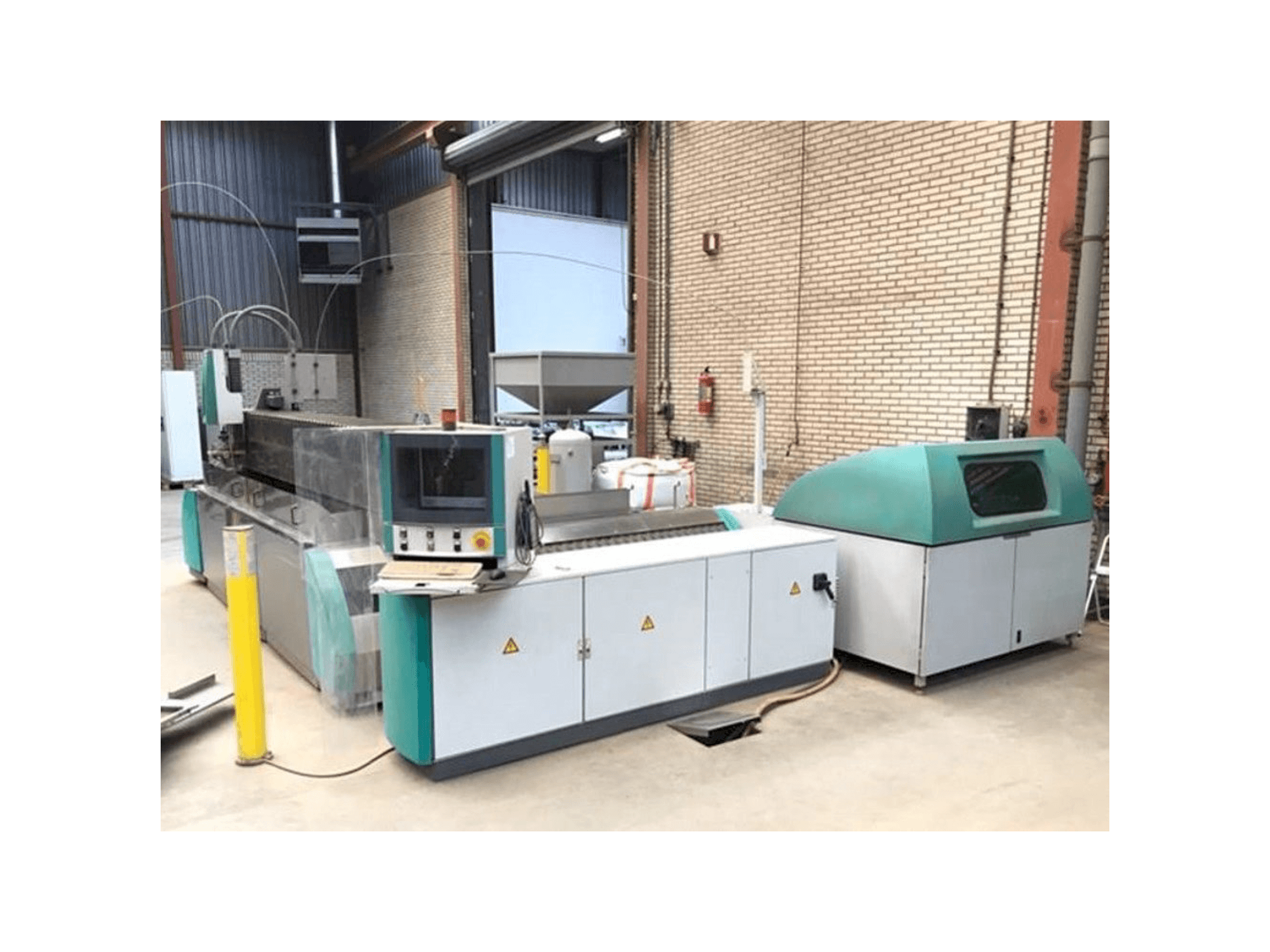 Frontansicht der Flow WMC 3020 Maschine