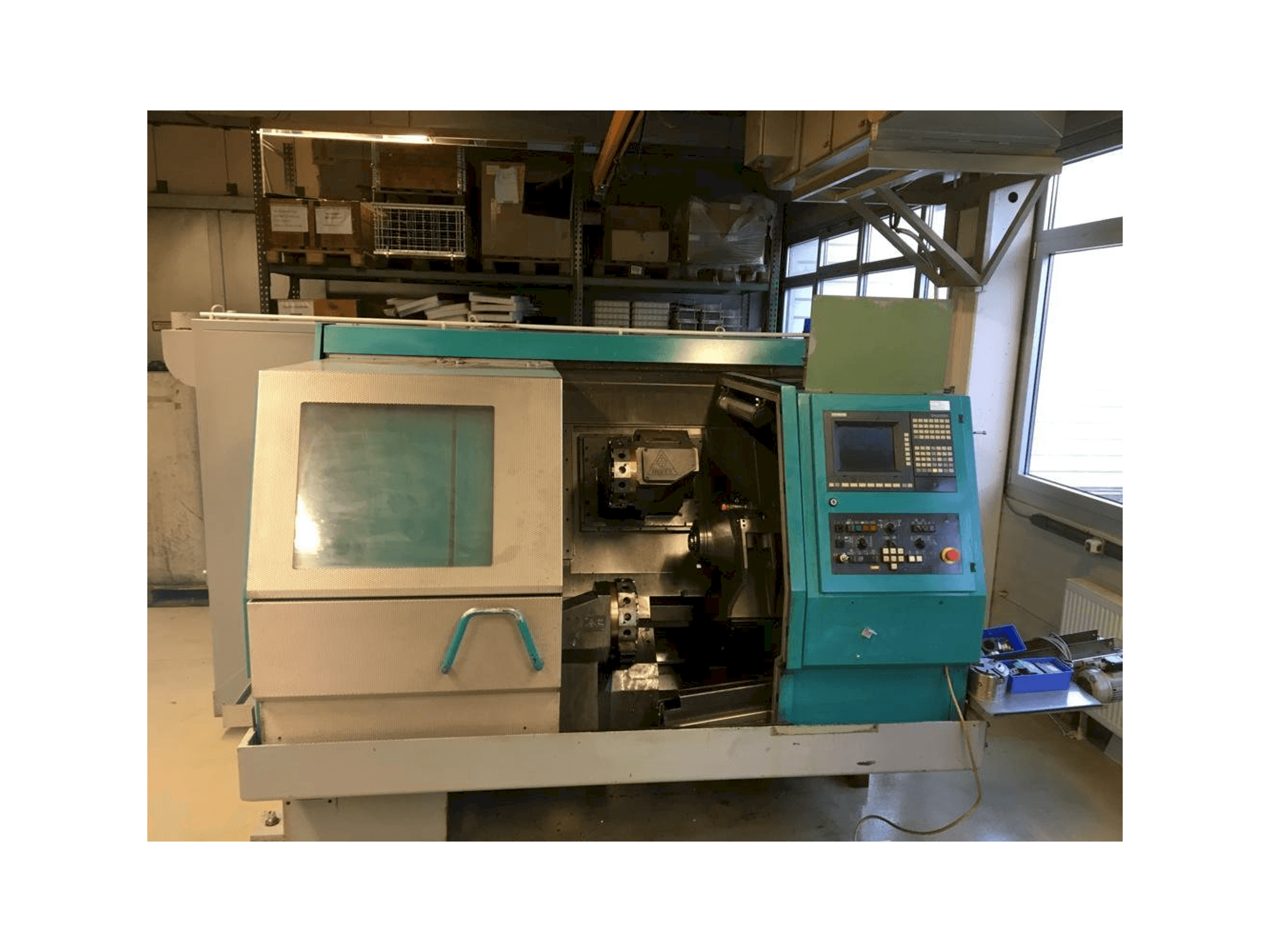 Frontansicht der Index G200 Maschine