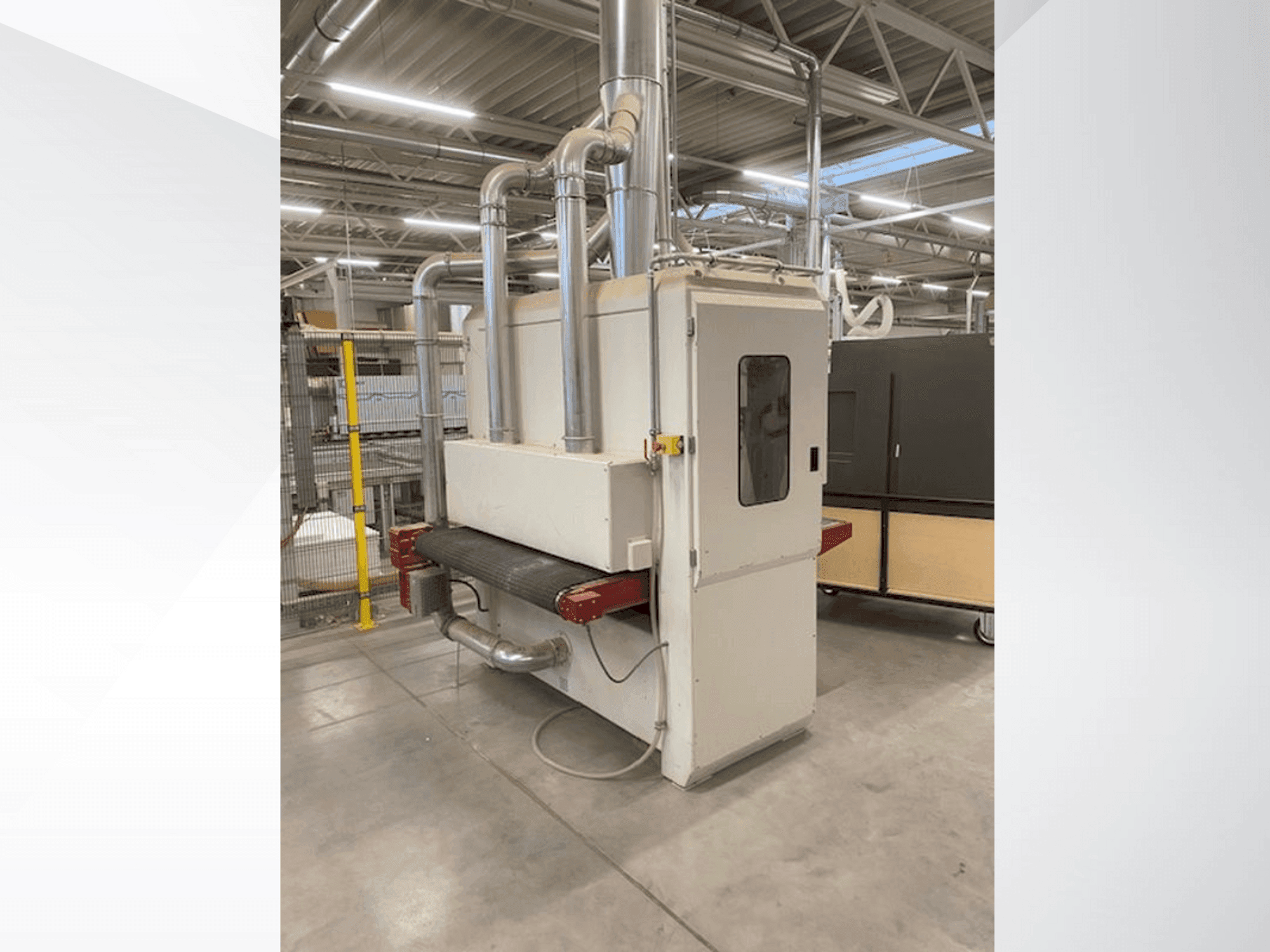 Frontansicht der WEBER LCE-2000-S-S1350 Maschine