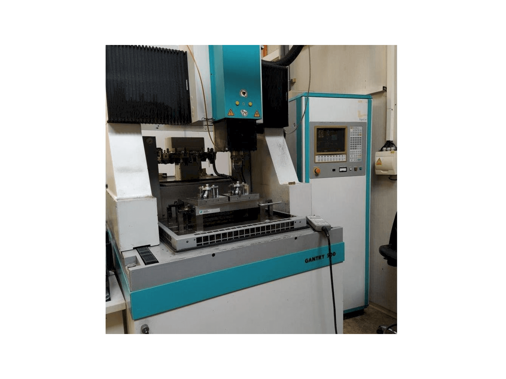 Frontansicht der INGERSOLL Gantry 500 Maschine