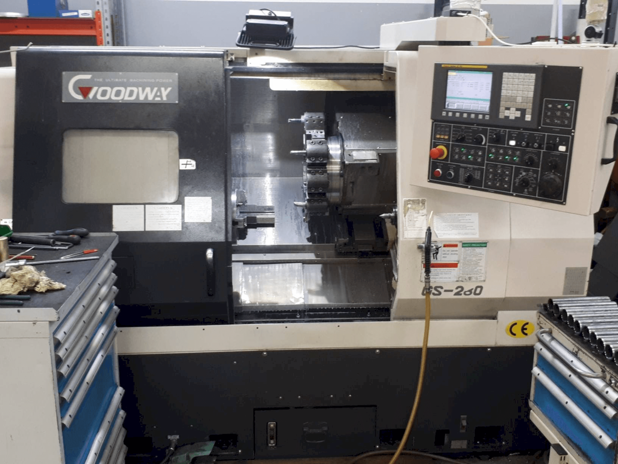 Frontansicht der Goodway GS-280 Maschine