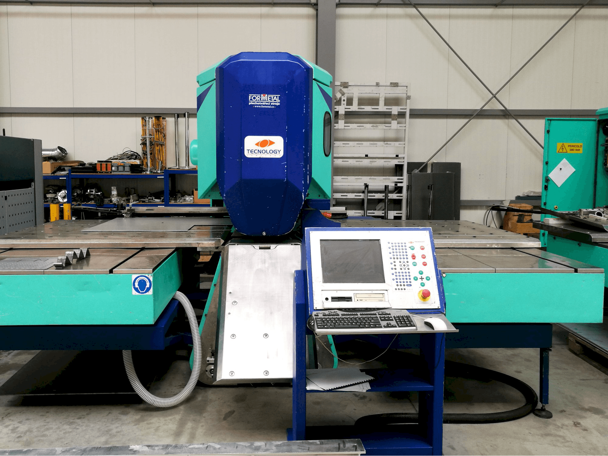 Frontansicht der TECNOLOGY Italiana TECNOTRANSFER 15 SR Maschine