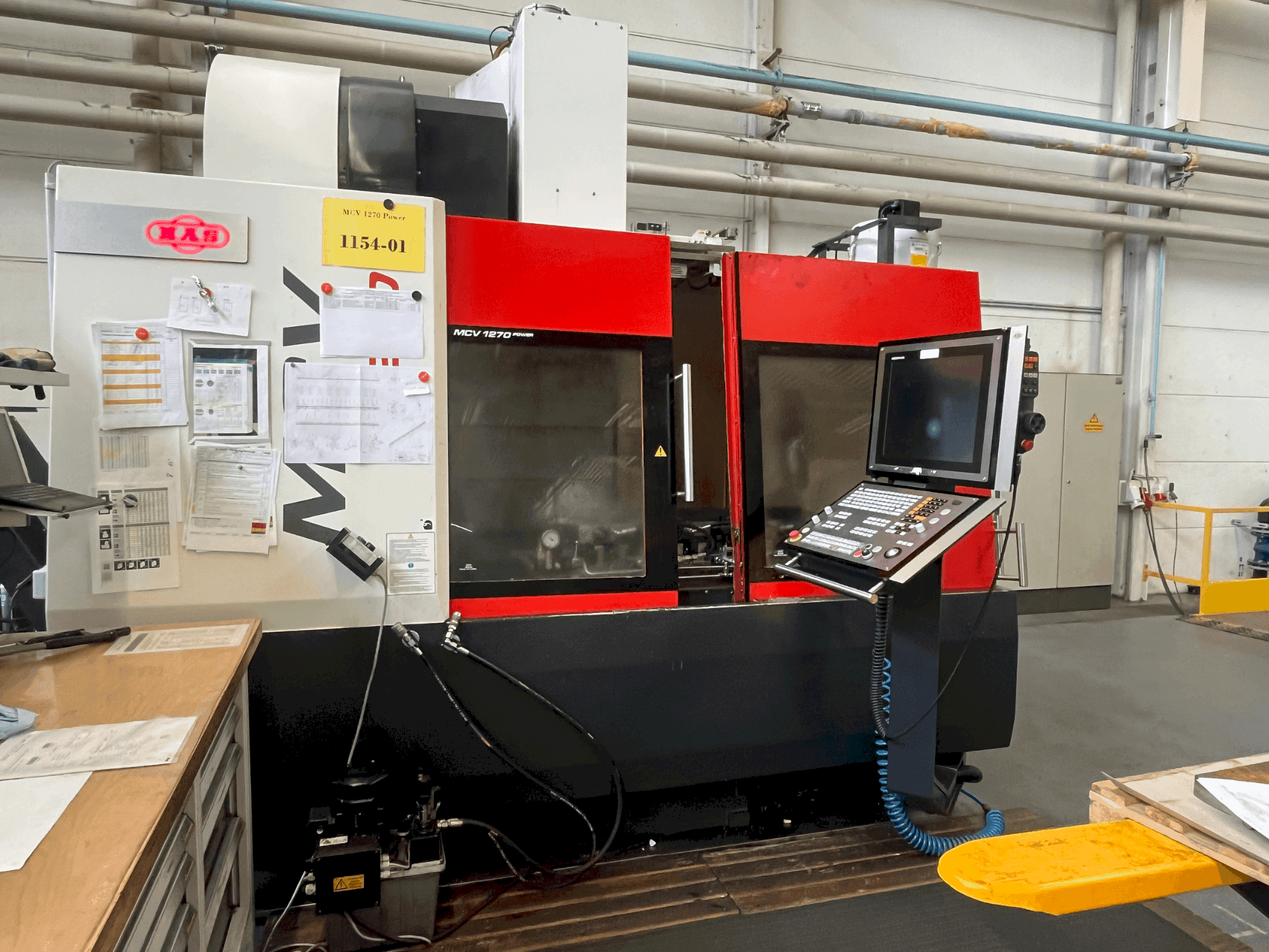 Frontansicht der MAS MCV 1270 Power Maschine