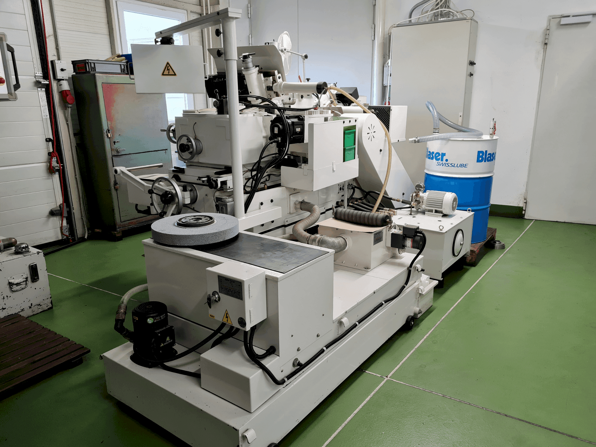 Frontansicht der Pinnacle PC20NC Maschine