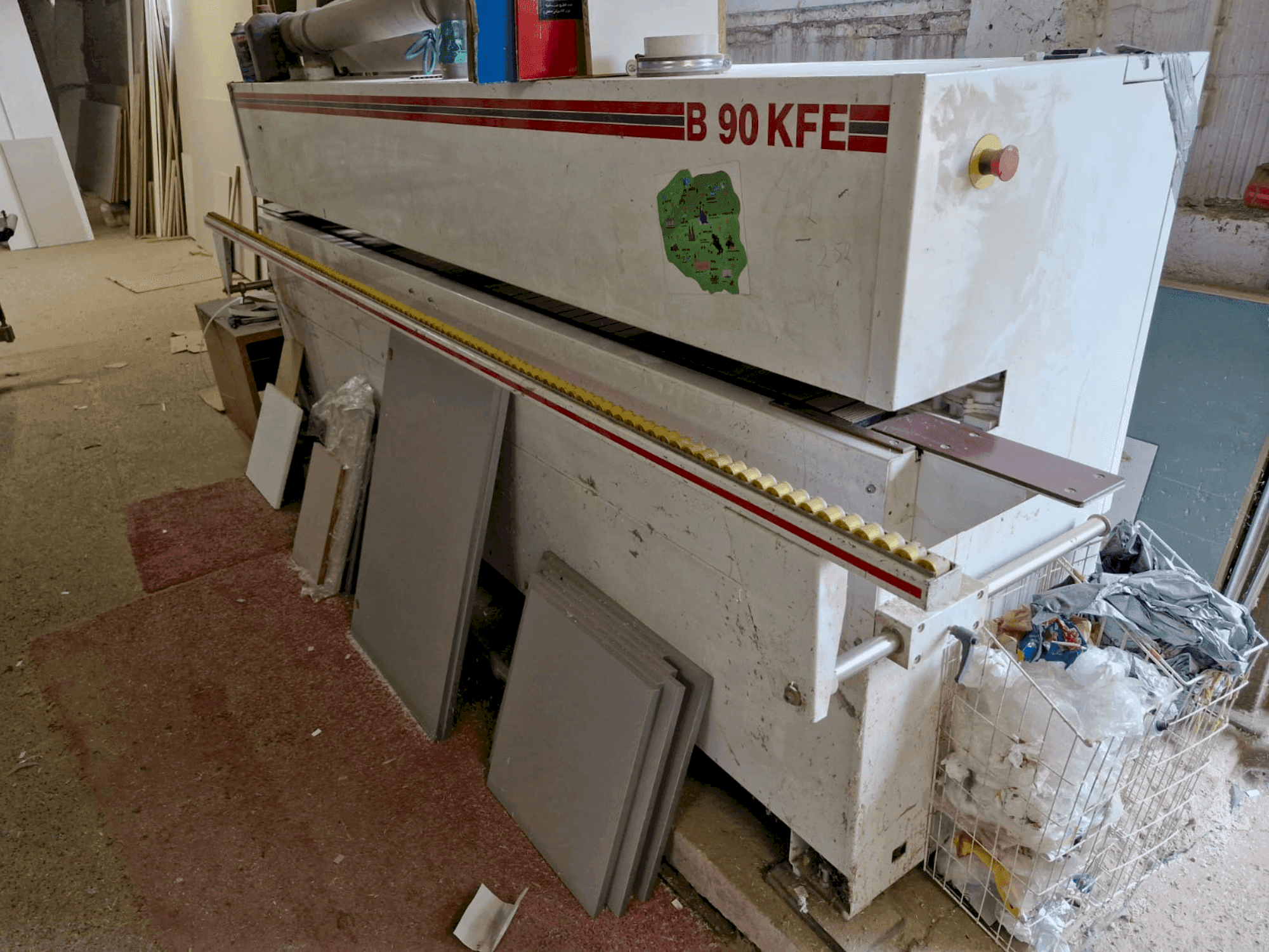 Frontansicht der LANGE B 90 KFE Maschine