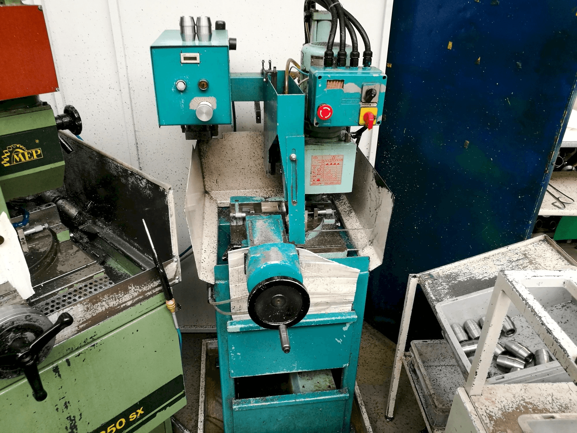 Frontansicht der EISELE VMS 300 PV Maschine