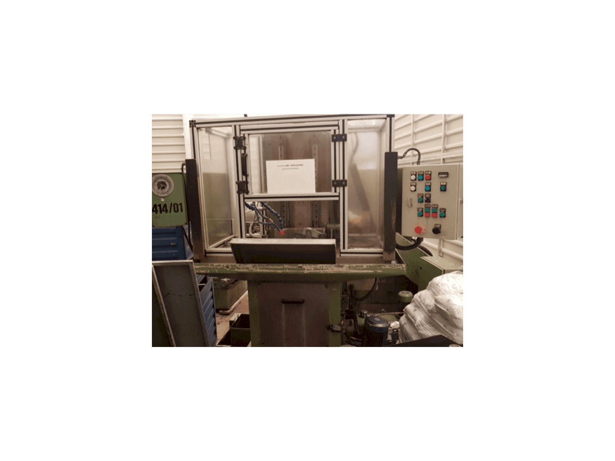 Frontansicht der Lizuan BExP Maschine