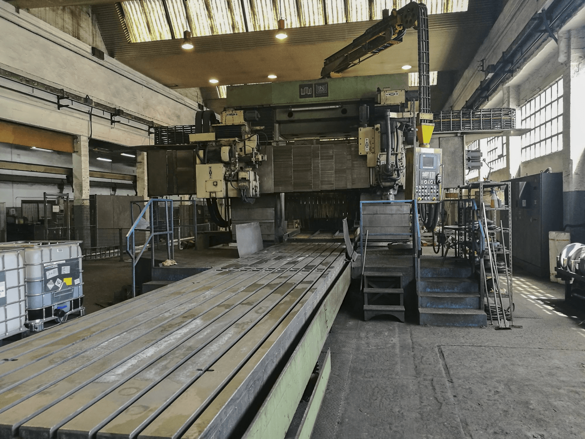 Linke Ansicht 1 der WMW-Heckert SZ16-15-08/22.1-7.1 Maschine
