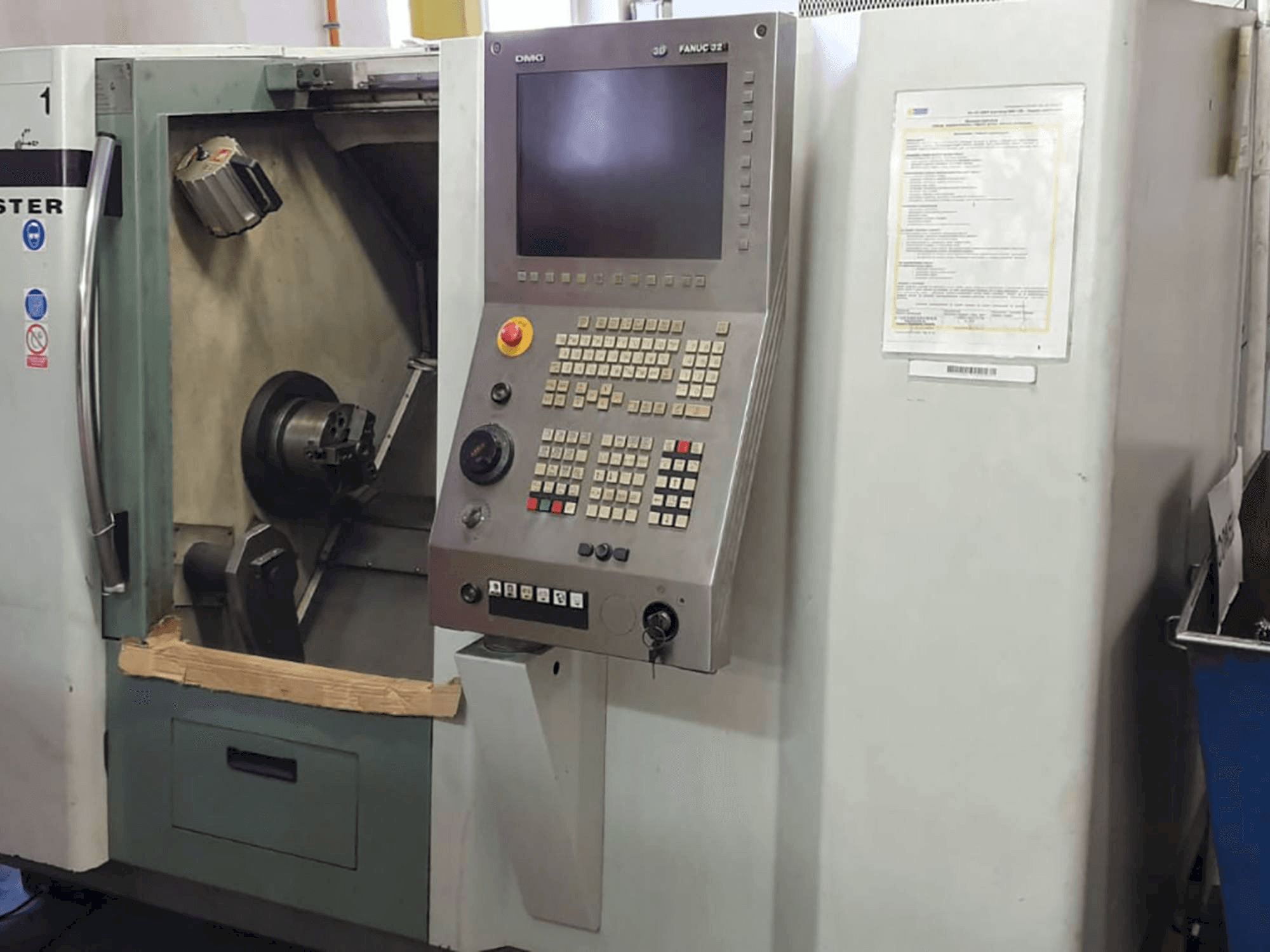 Frontansicht der Gildemeister CTX 210 Maschine