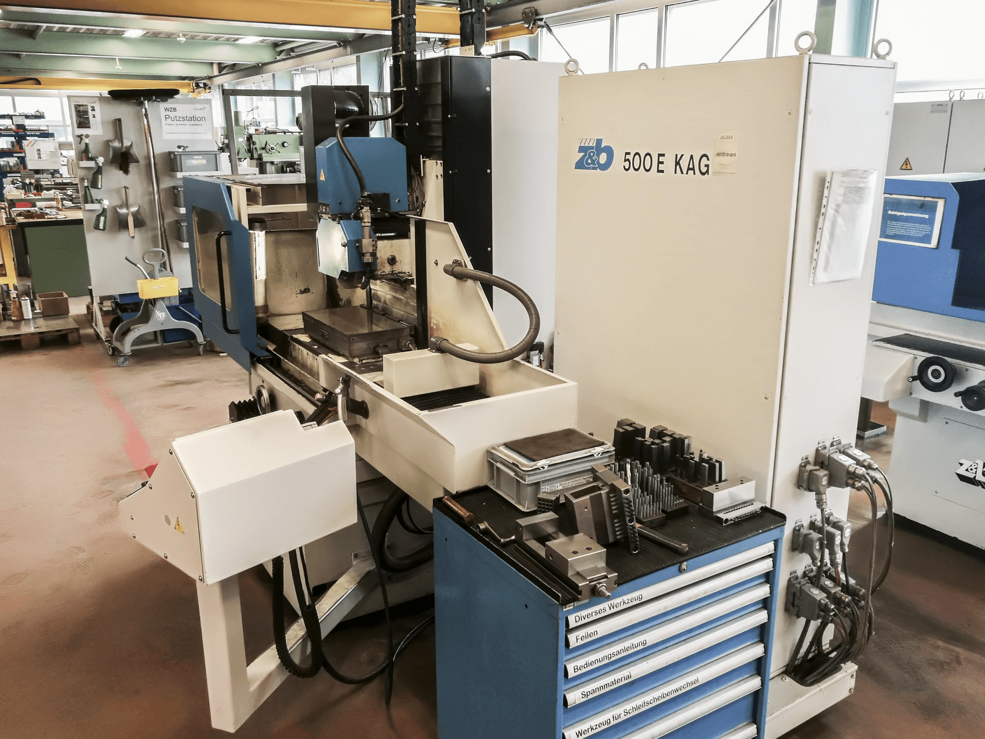 Rechte Ansicht der ZIERSCH & BALTRUSCH STARLINE 500E Maschine