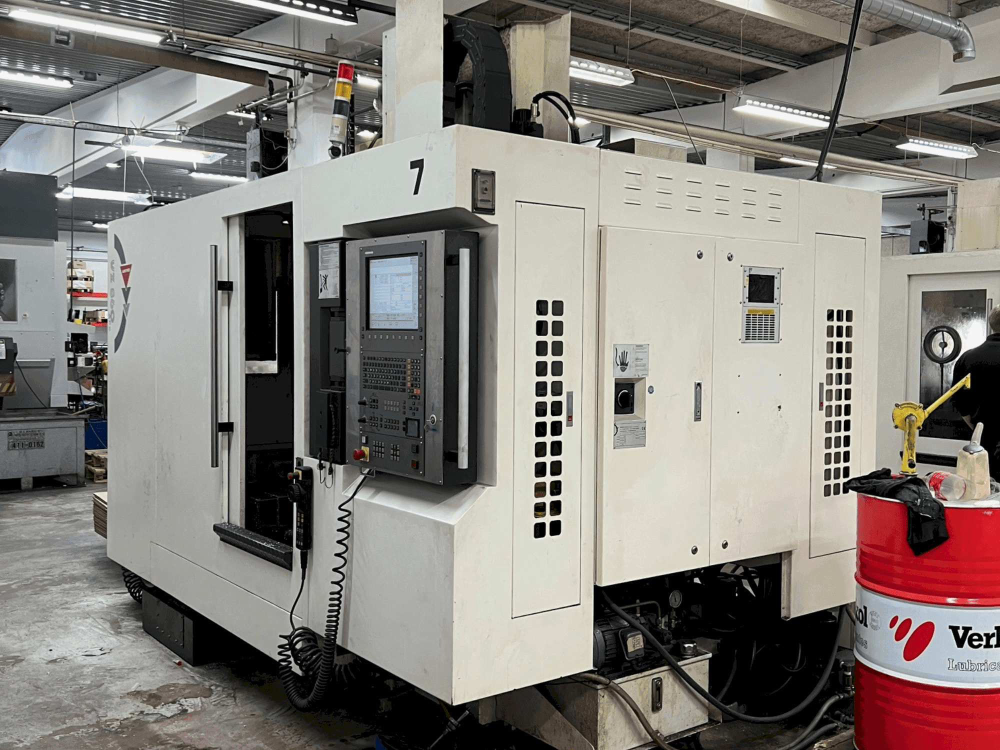 Frontansicht der WEMAS VZ 860 APC Maschine