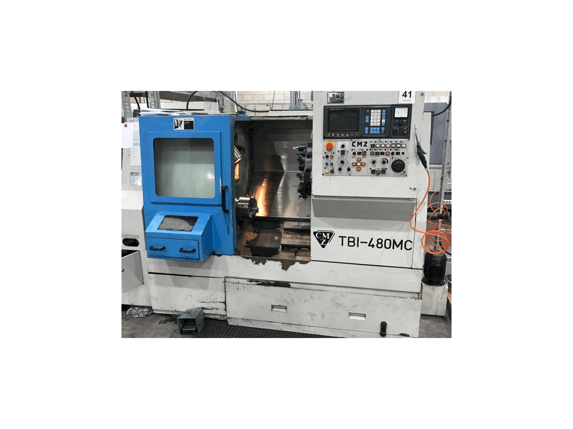 Frontansicht der CMZ TBI-480 Maschine