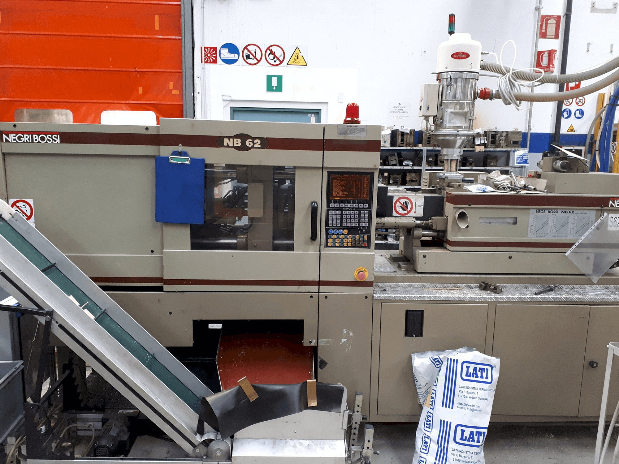Frontansicht der Negri Bossi NB 62 Maschine