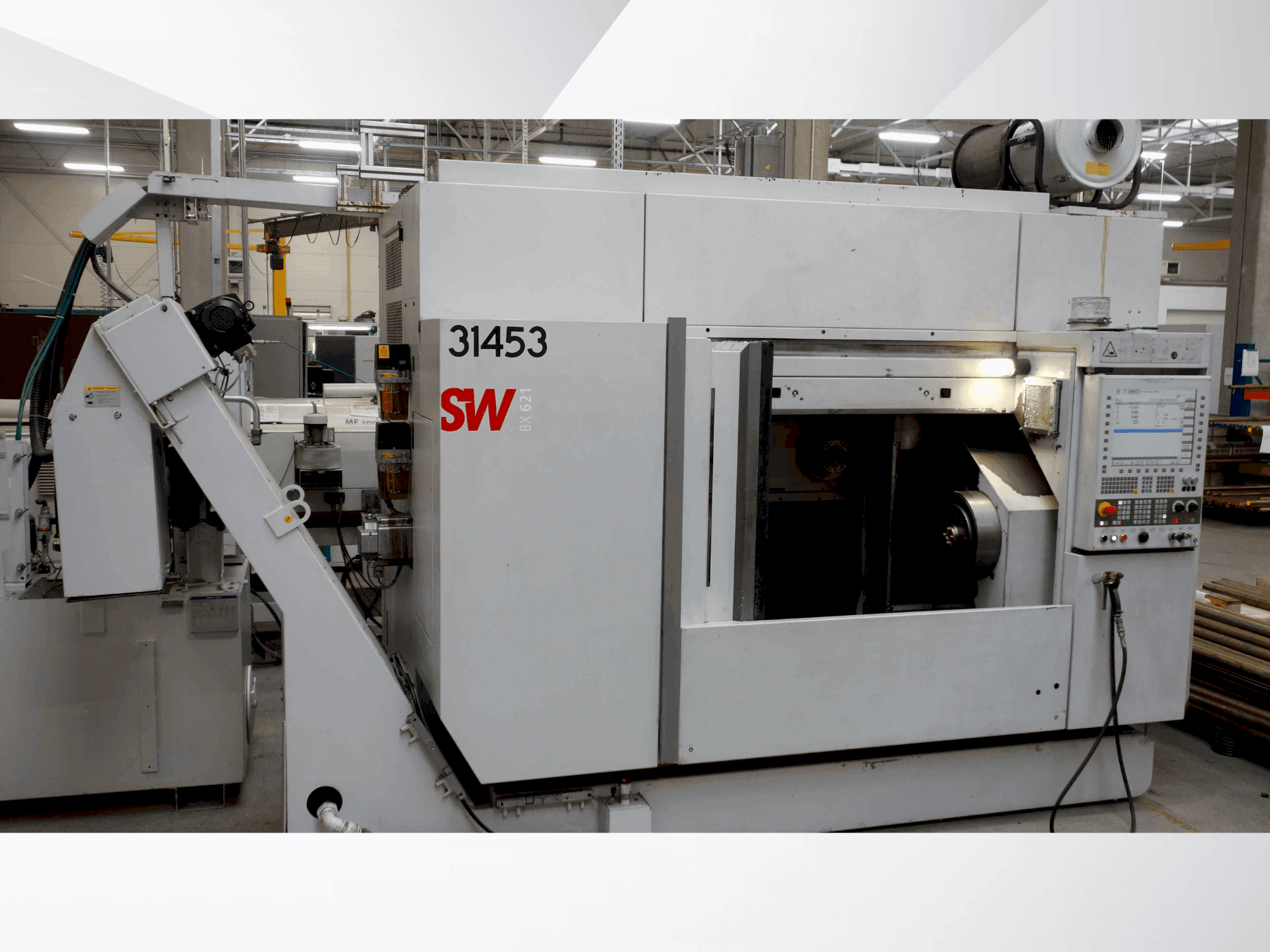 Frontansicht der SW BX 621 Maschine