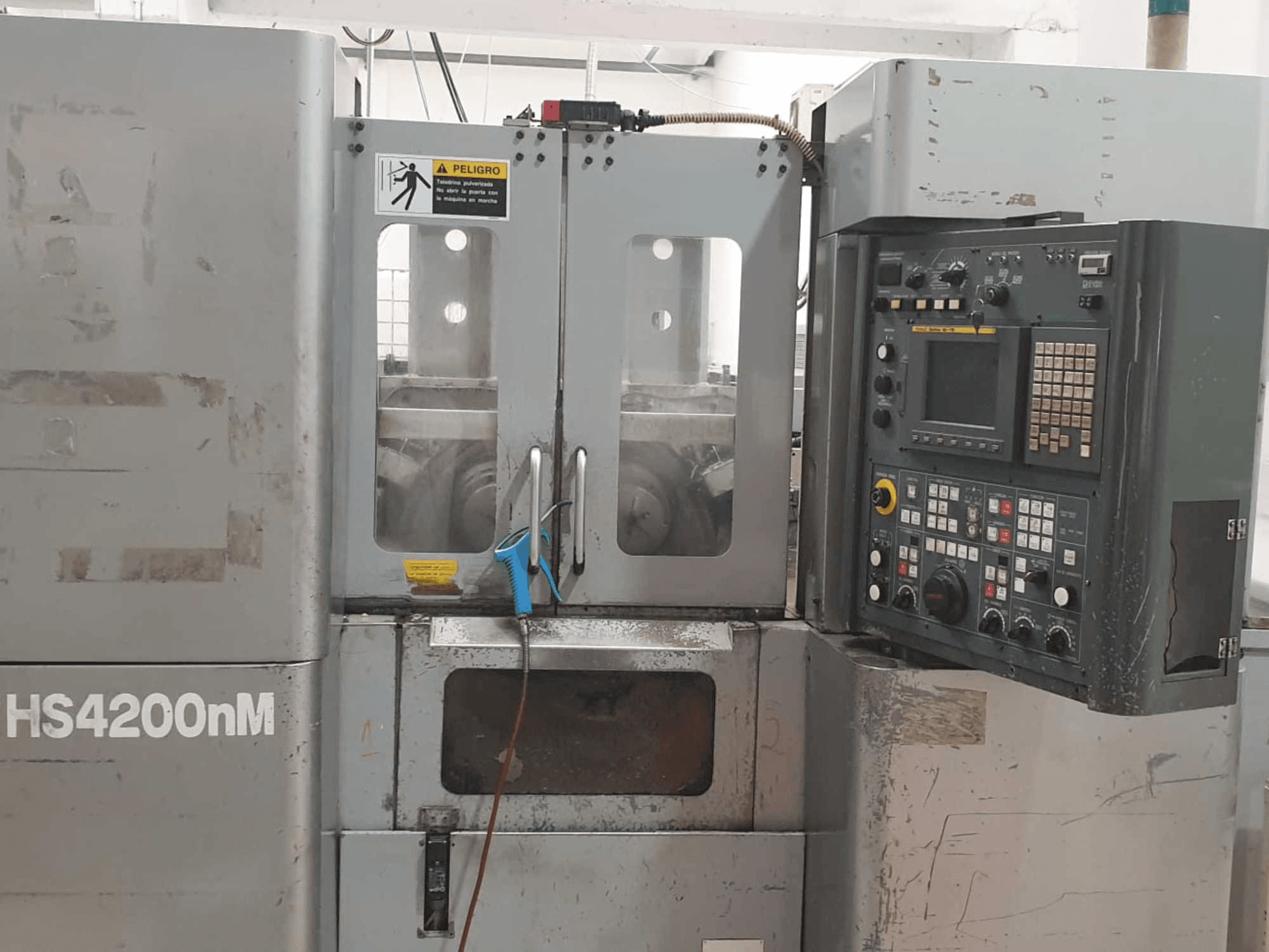 Frontansicht der KITAKO HS4200NM Maschine