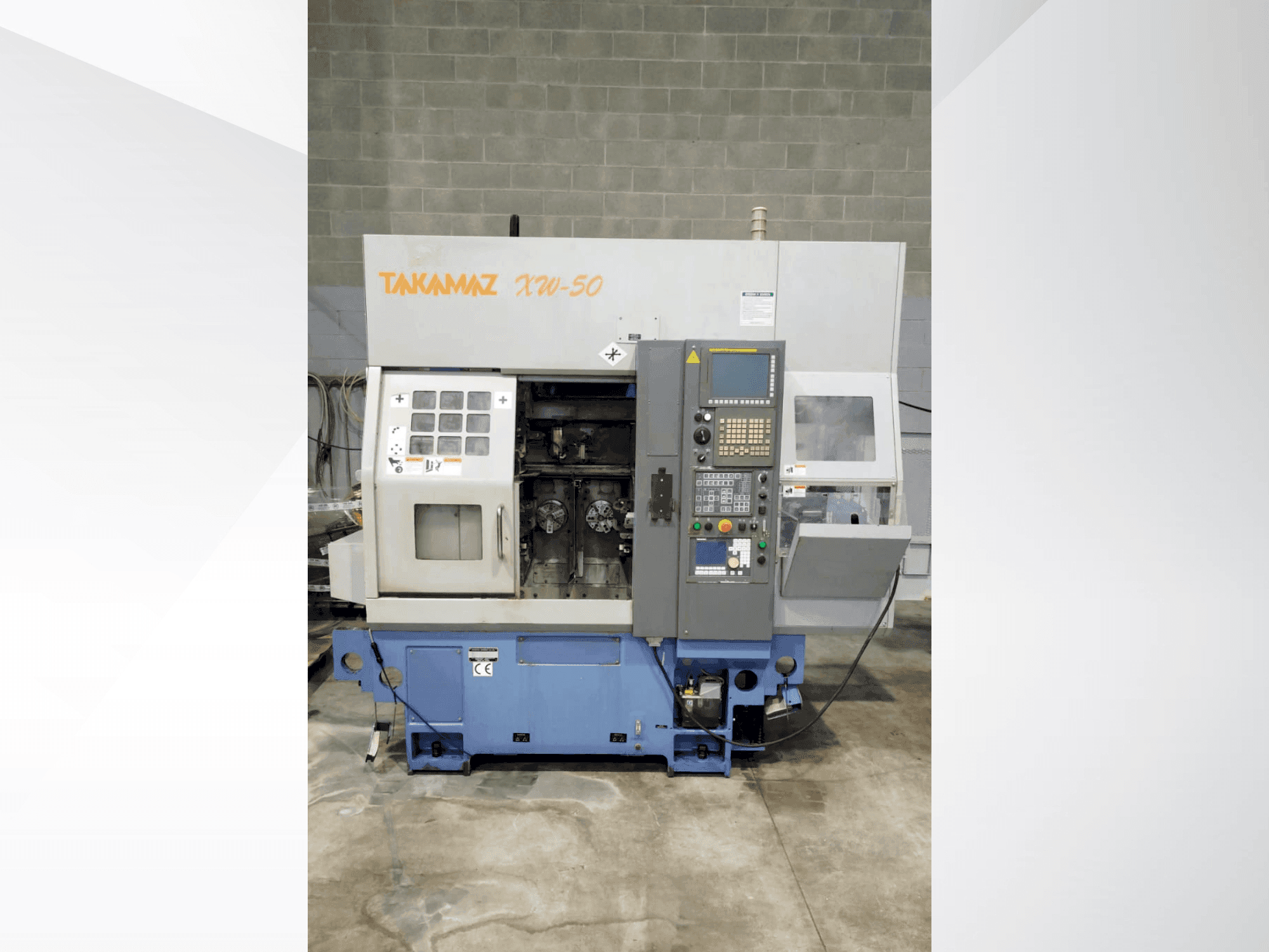 Frontansicht der Takamaz NW 50 Maschine