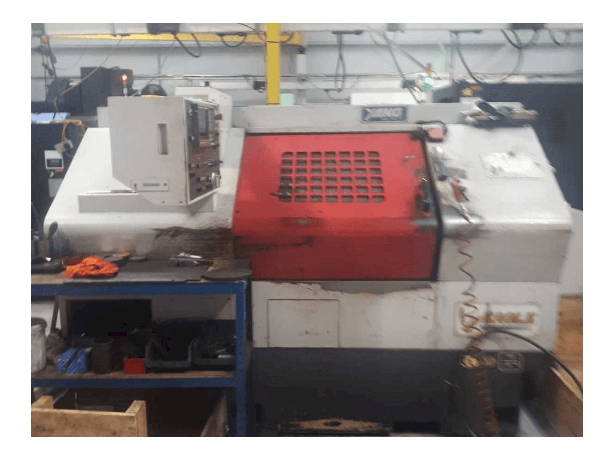 Frontansicht der Yang SML-30 Maschine