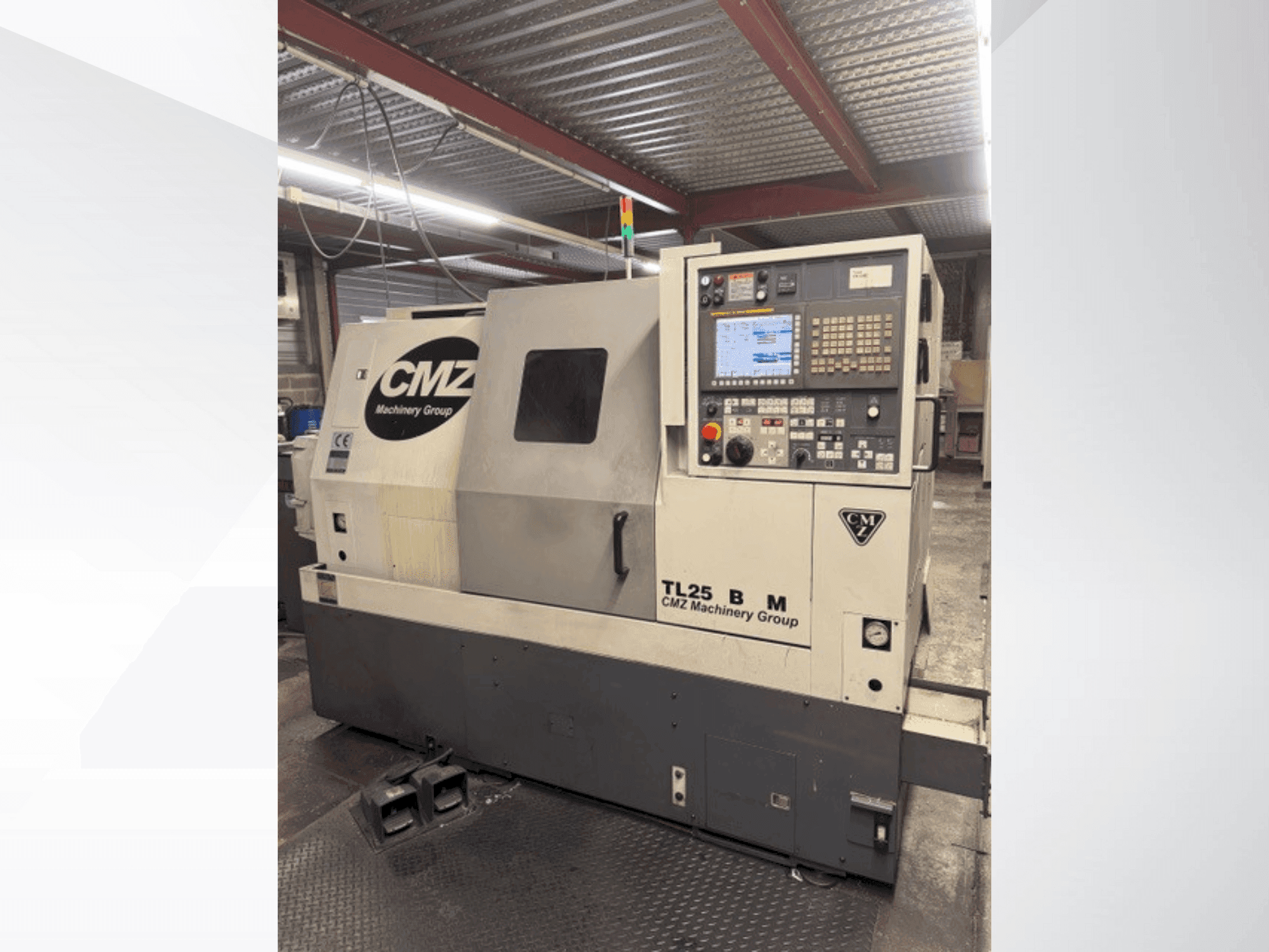 Frontansicht der CMZ TL25 BM Maschine