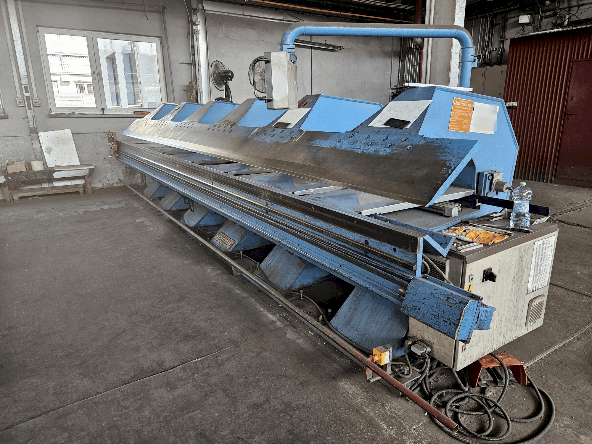 Frontansicht der Jorns MAXI LINE 200SW Maschine