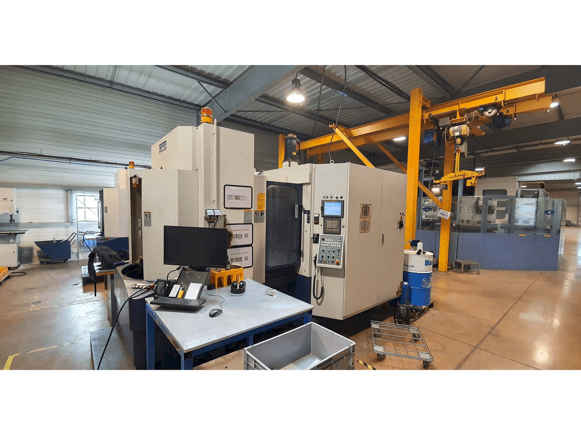 Frontansicht der Tongtai H400 Maschine