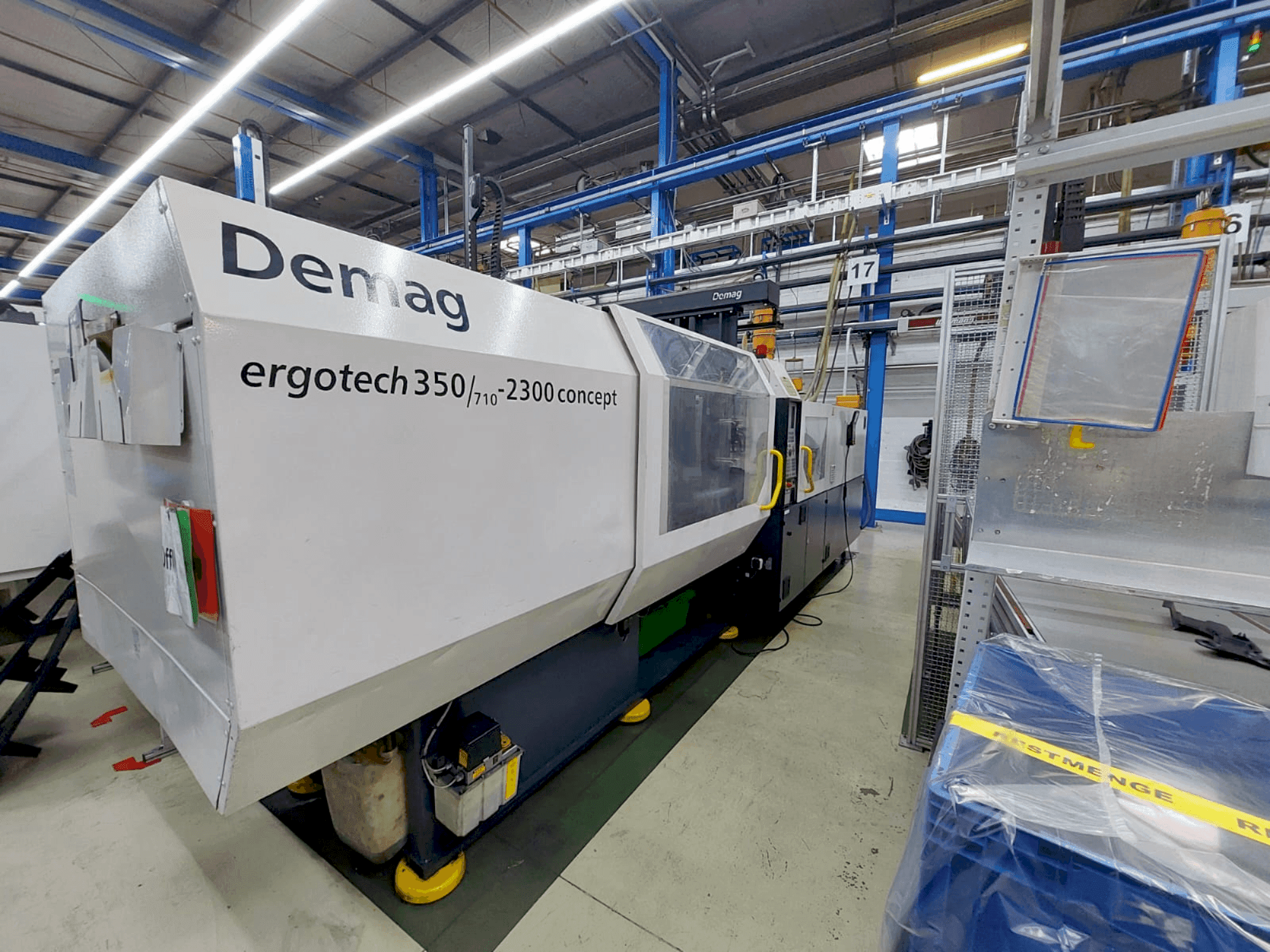 Frontansicht der DEMAG Ergo-Tech 350 Concept Maschine
