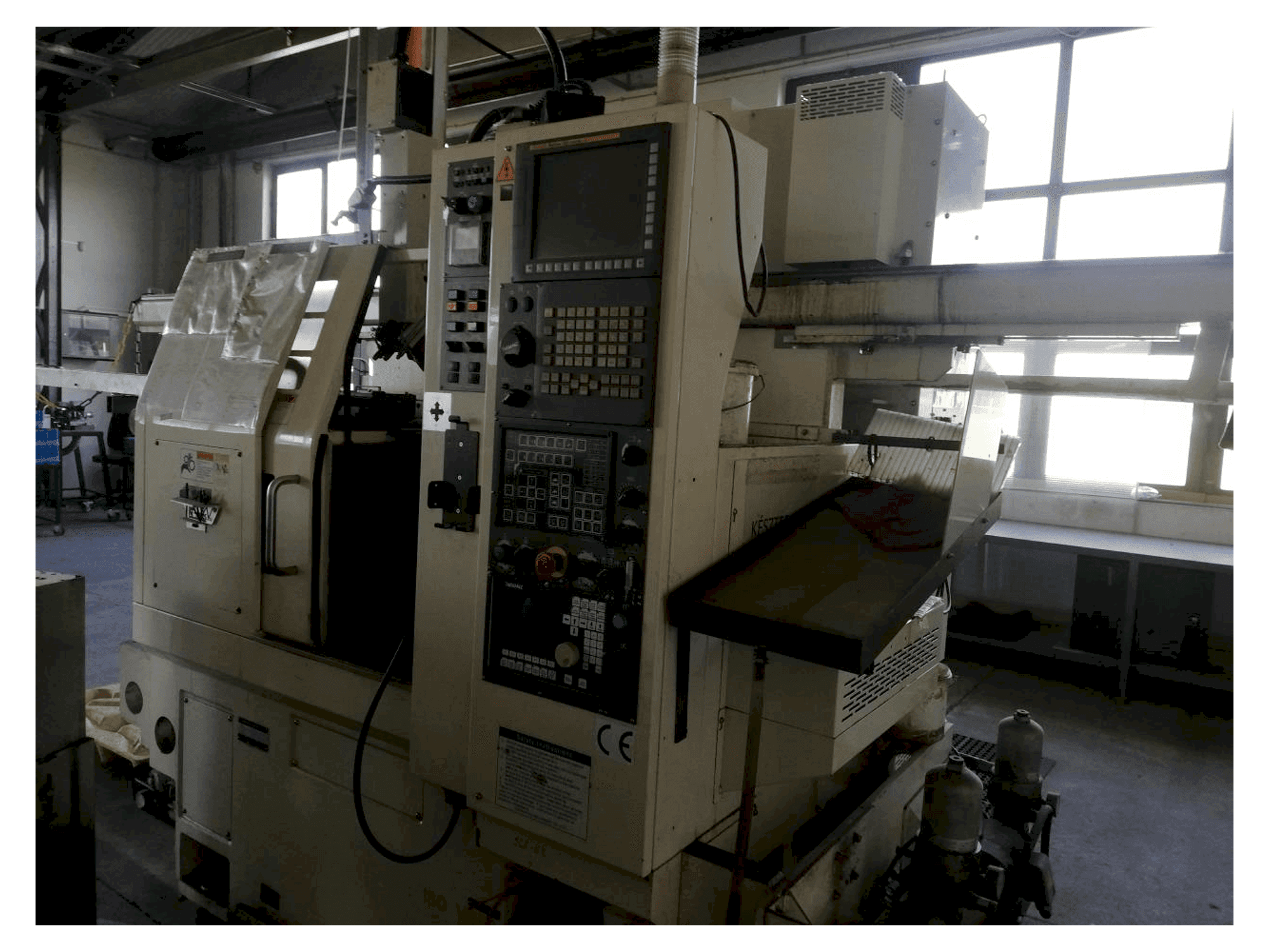 Frontansicht der Takamatsu XW-50 Maschine