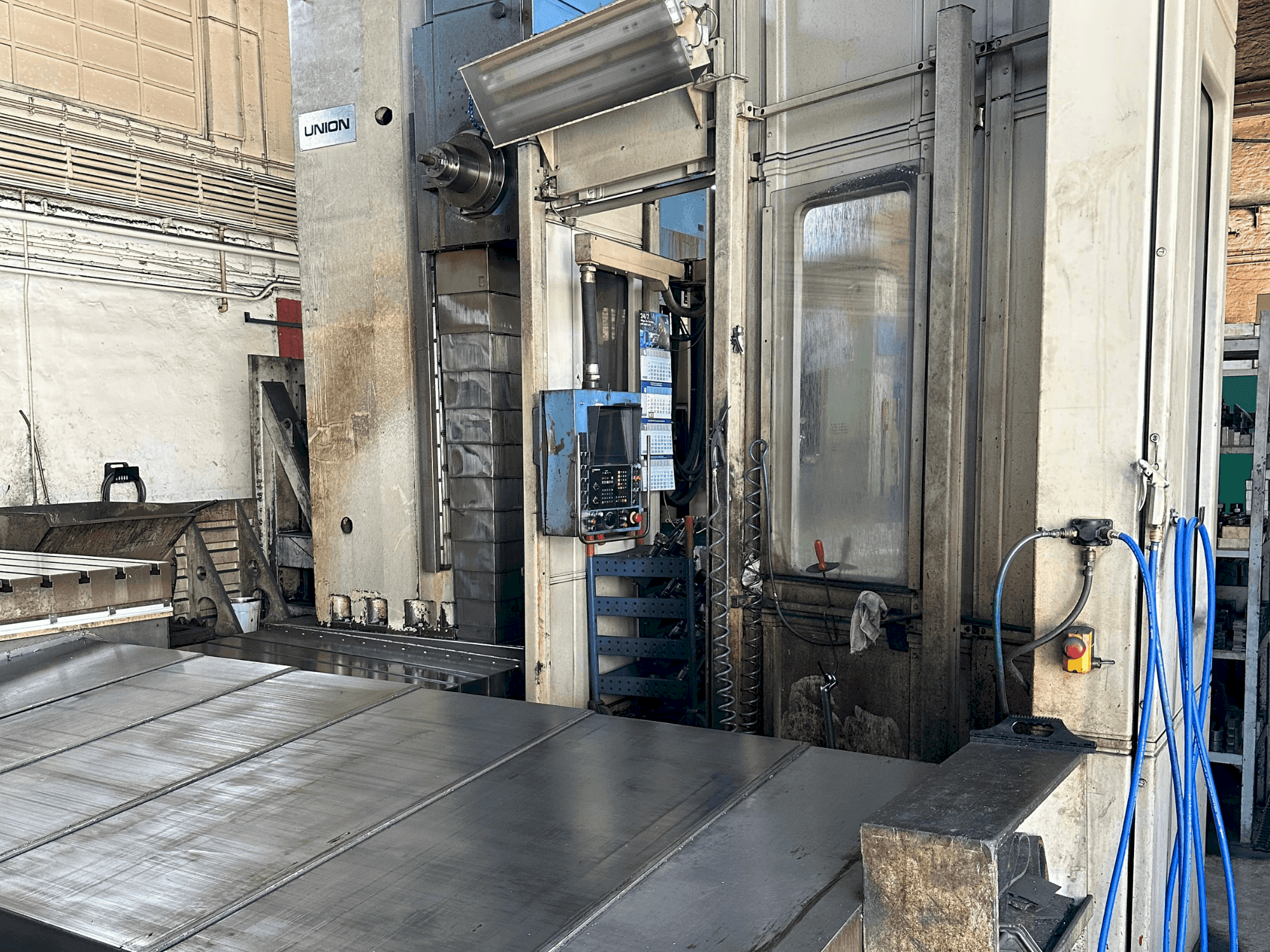 Frontansicht der UNION BFK 150/2 Maschine