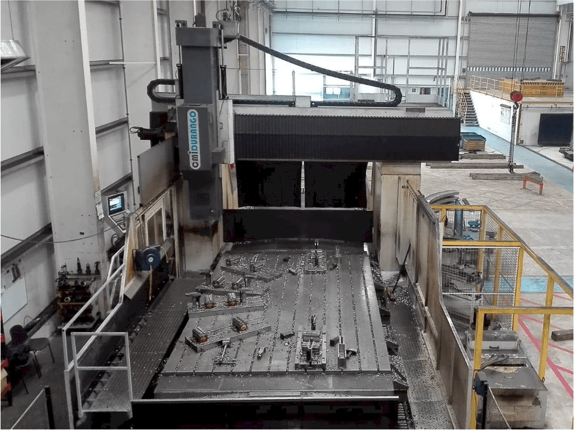 Frontansicht der cmiDURANGO FPF310-5000 Maschine