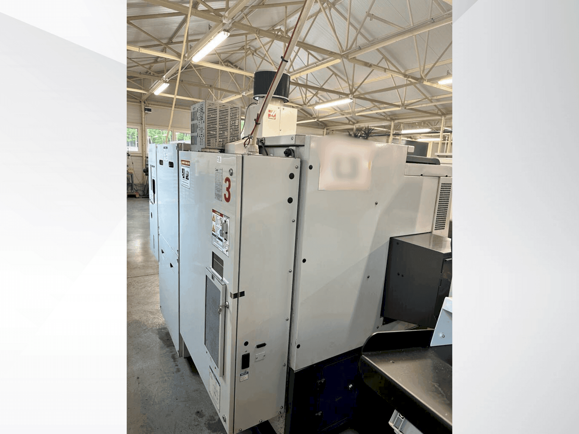 Frontansicht der HAAS ST-10 Maschine