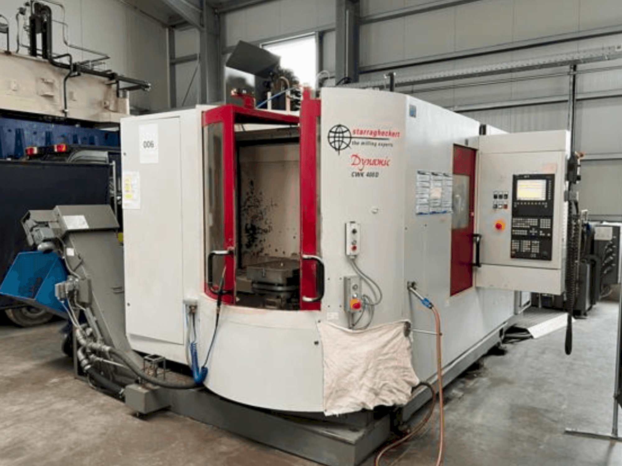 Frontansicht der Starrag Heckert Dynamic CWK 400D Maschine